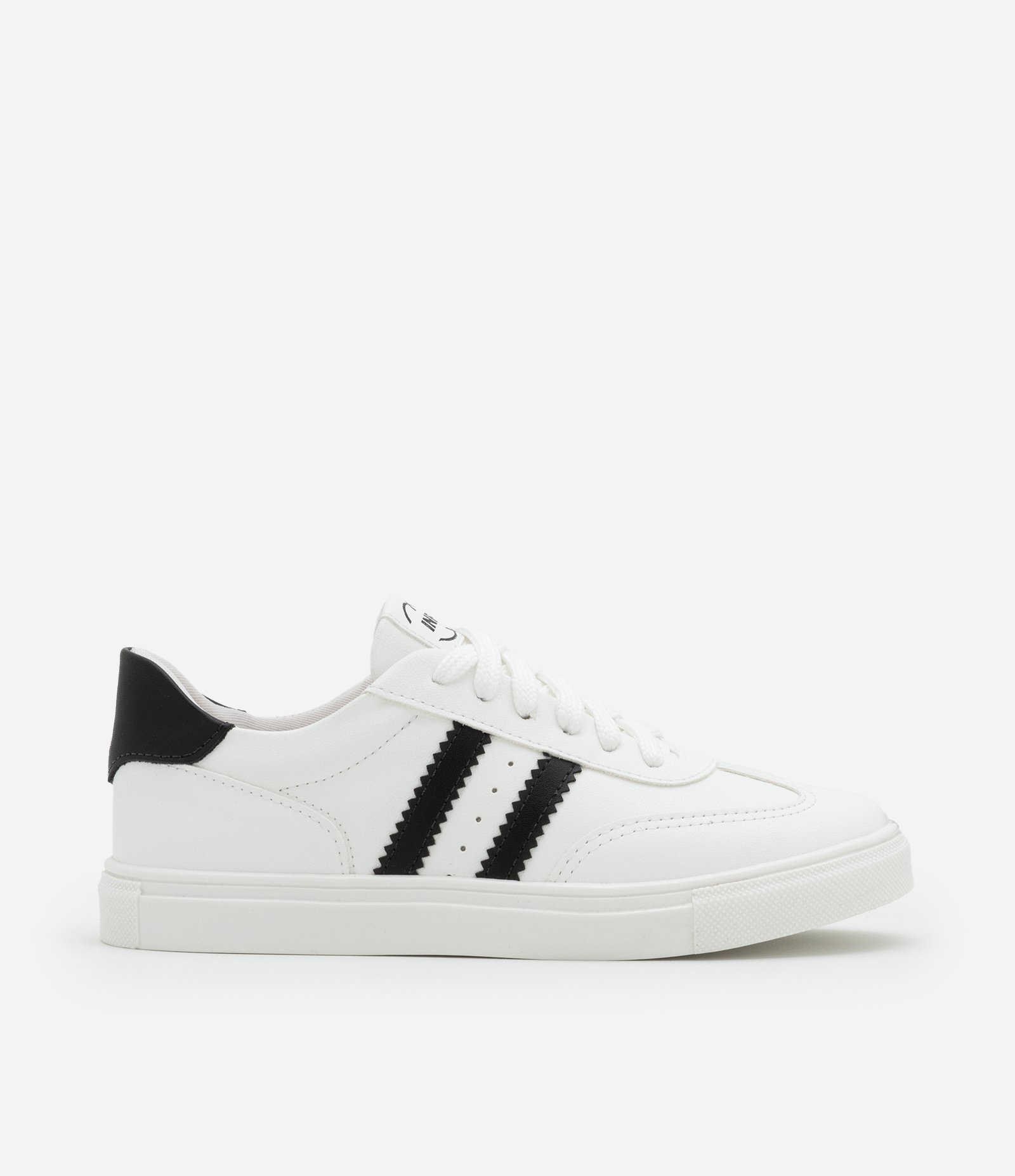 Tenis Infantil em PU com Recortes e Detalhes Contrastantes - Tam 28 a 34 Branco 5