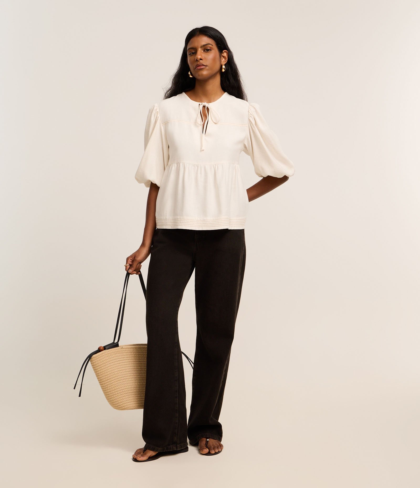 Blusa Alfaiatada em Viscose com Costura Contrastante Off White 2