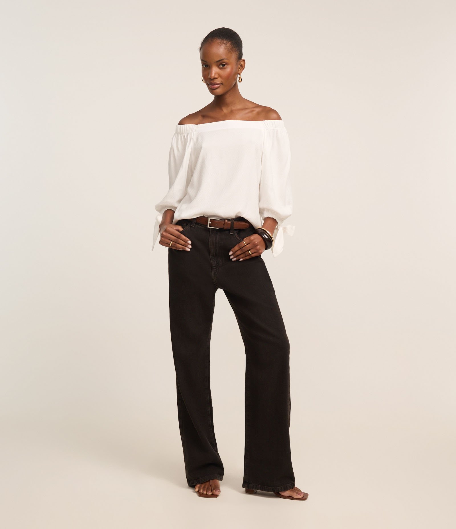 Blusa Alfaiatada em Viscose com Amarração no Punho Off White 2