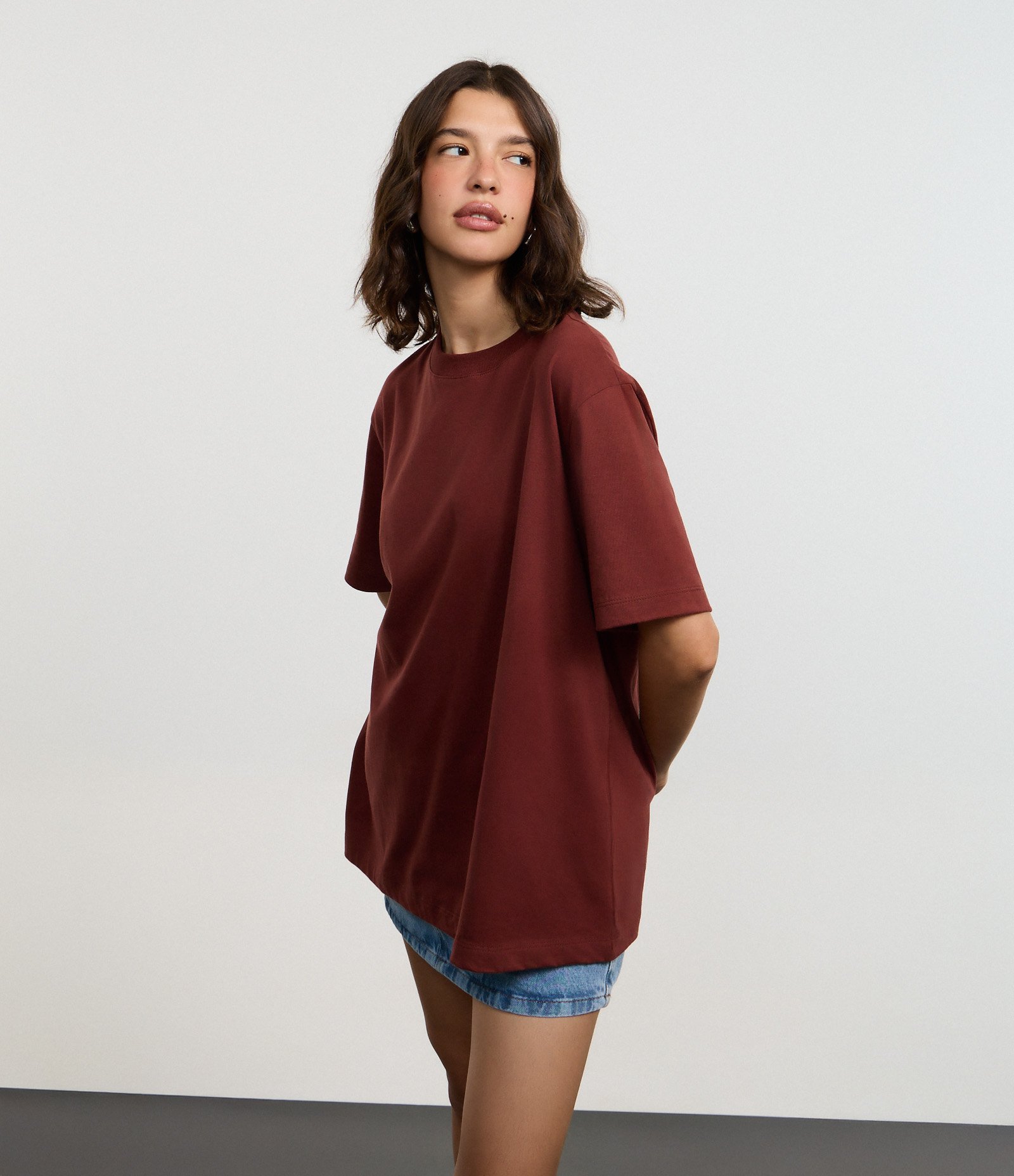 Camiseta Oversized em Algodão com Manga Curta Marrom 3