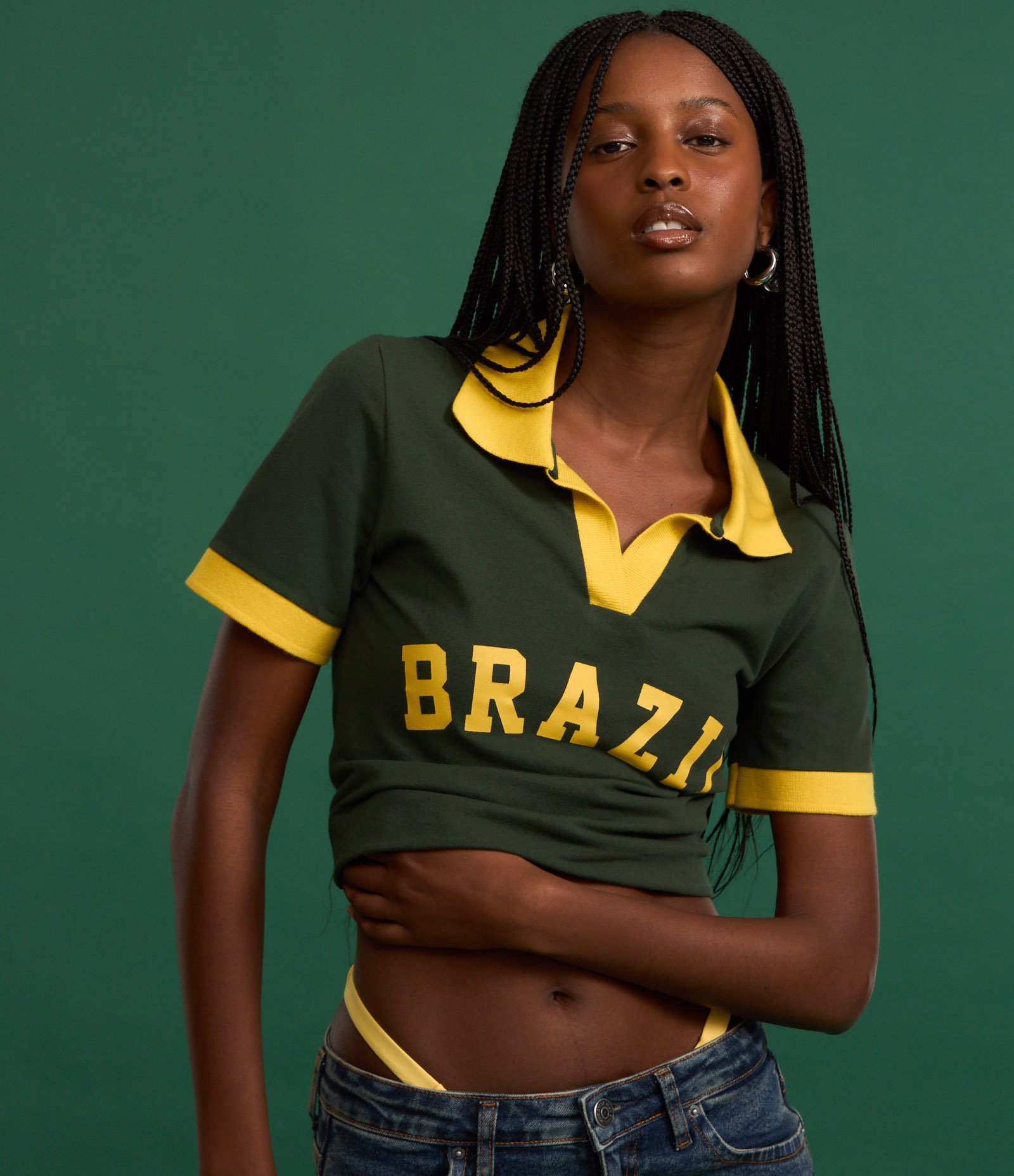 Blusa Polo em Piquet Bicolor com Estampa Brazil Verde 4