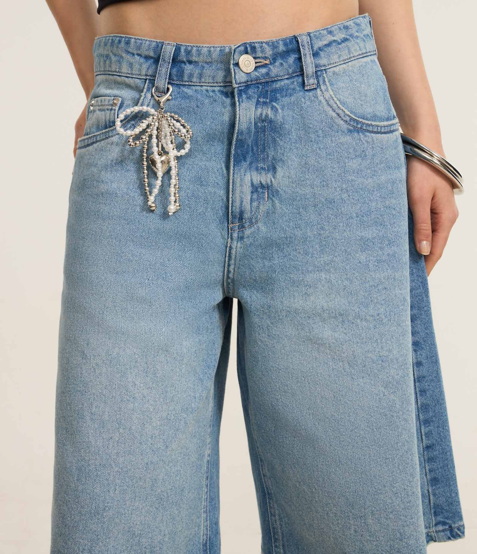 Bermuda Jorts em Jeans com Bolsos Médio 4