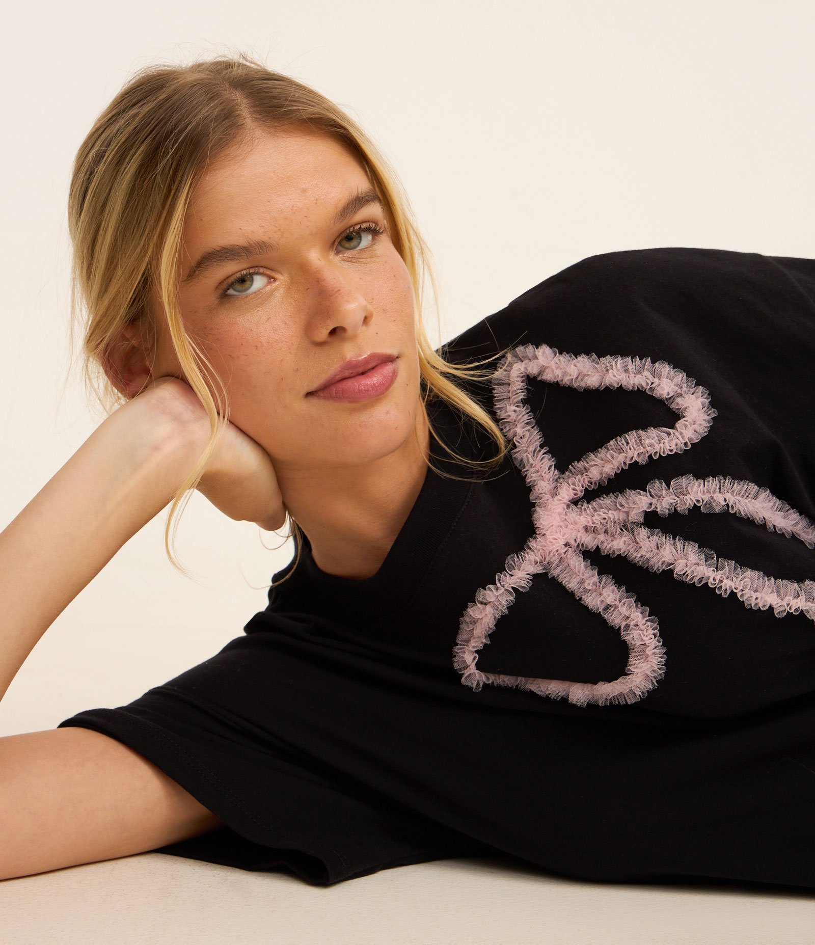 Camisola em Algodão com Laço de Tule Preto 2