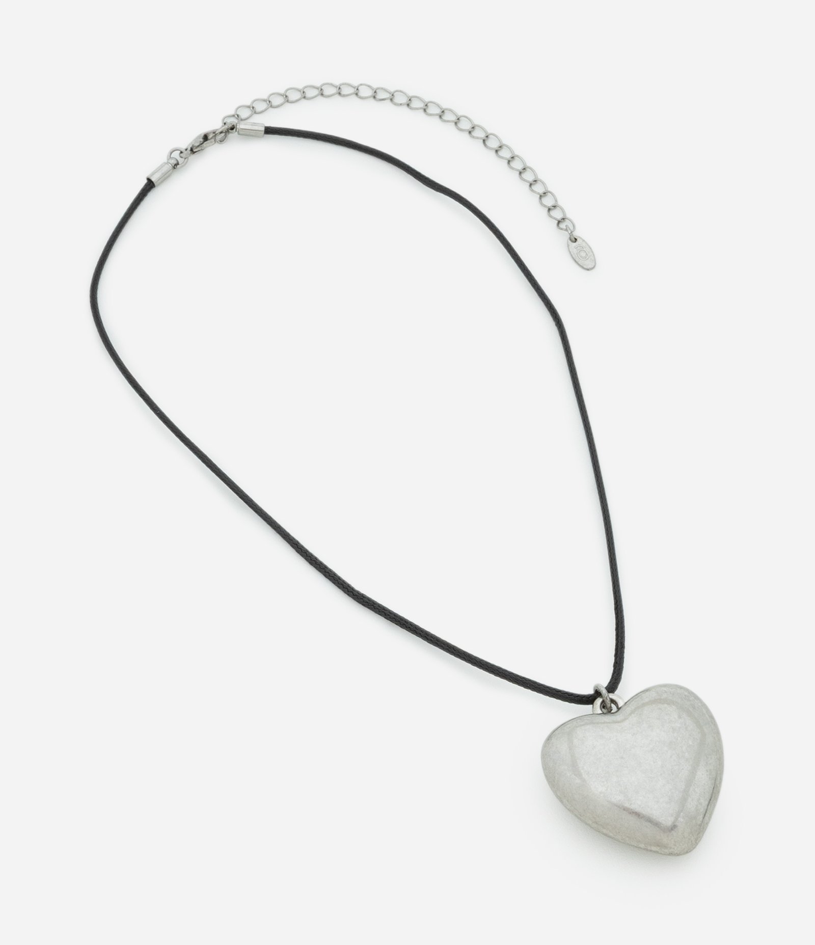 Colar Curto com Cordão Encerado e Pingente de Coração Escovado Preto/Prata 3