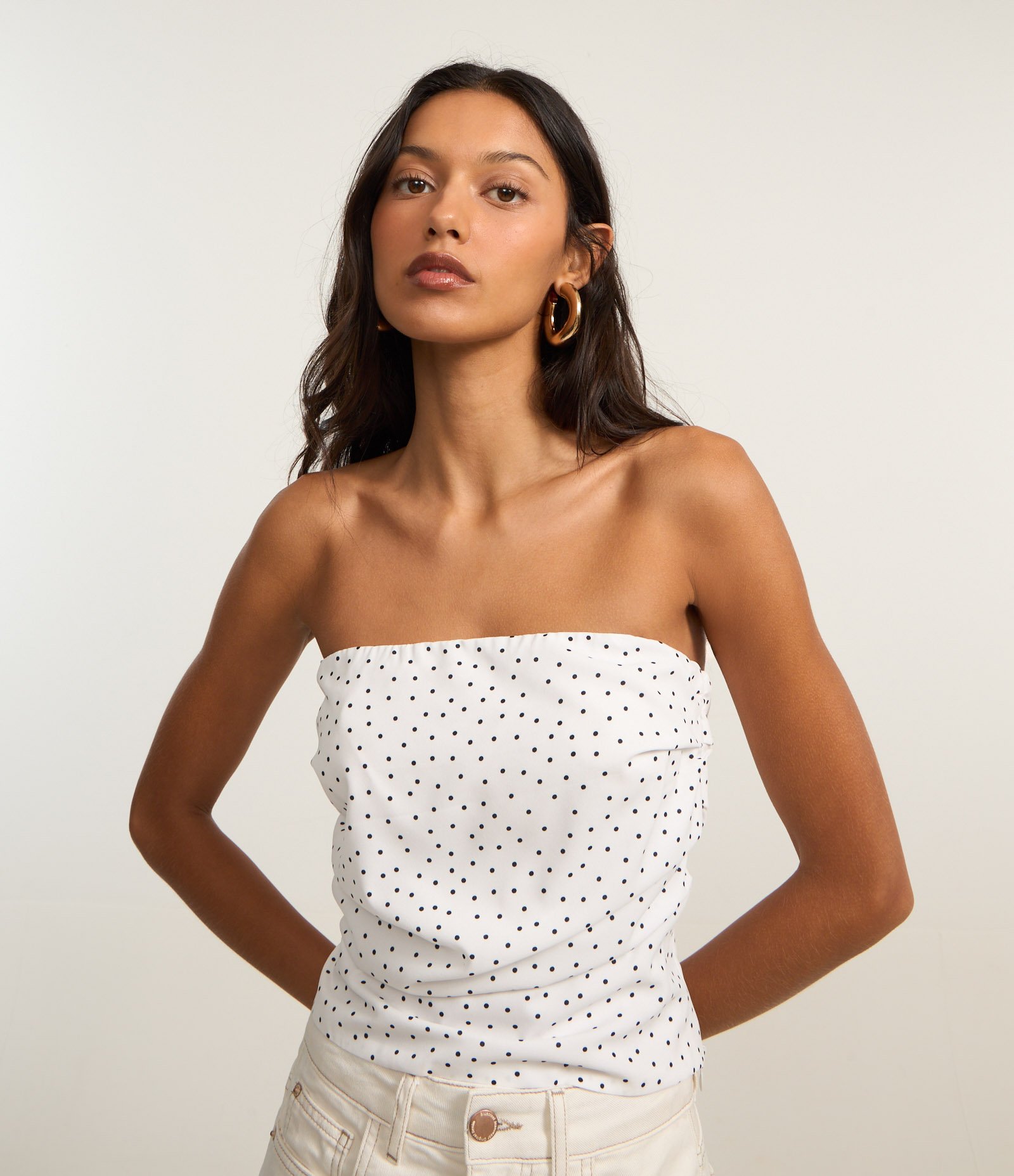 Blusa Tomara que Caia em Crepe Poá com Drapeados Branco 1