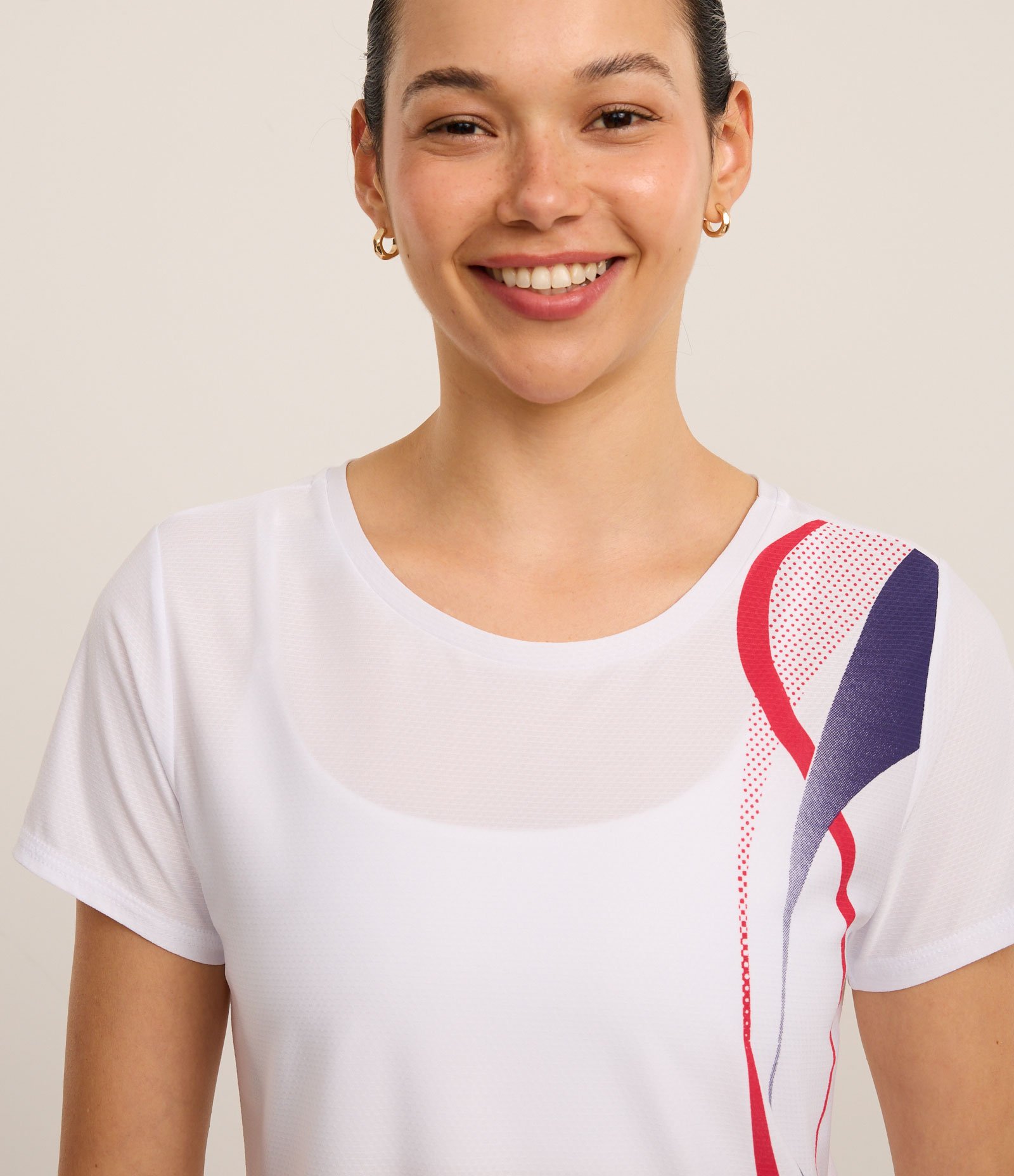 Camiseta Esportiva em Microfibra Texturizada com Estampa Ondulada Branco 3