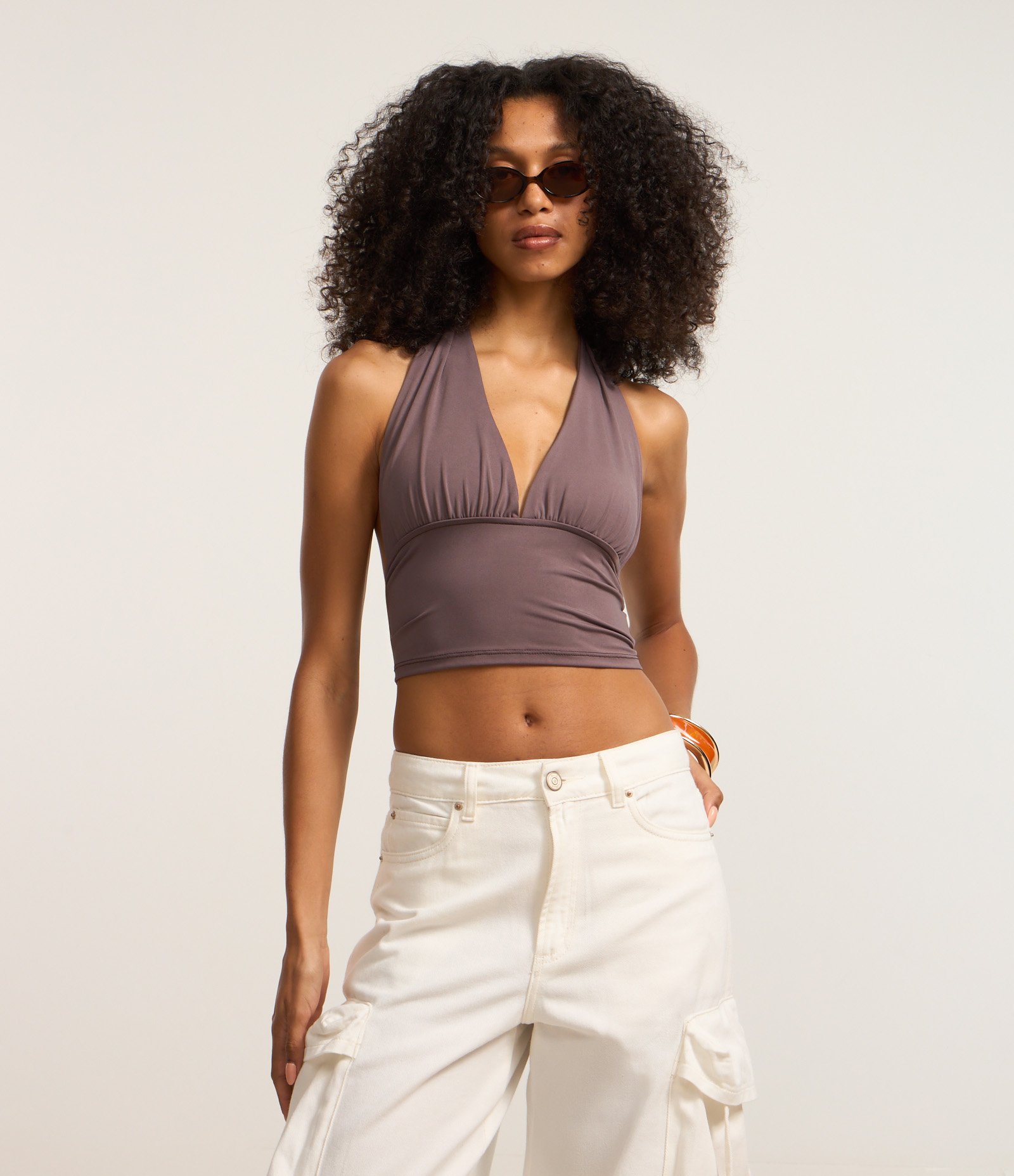 Blusa em Microfibra Frente Única com Amarração e Malha Gelada Cinza 1