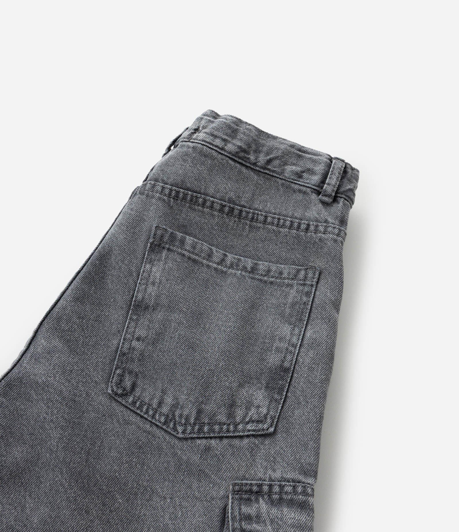 Bermuda Baggy Infantil com Bolsos Cargo - Tam 5 a 14 Anos Cinza 7