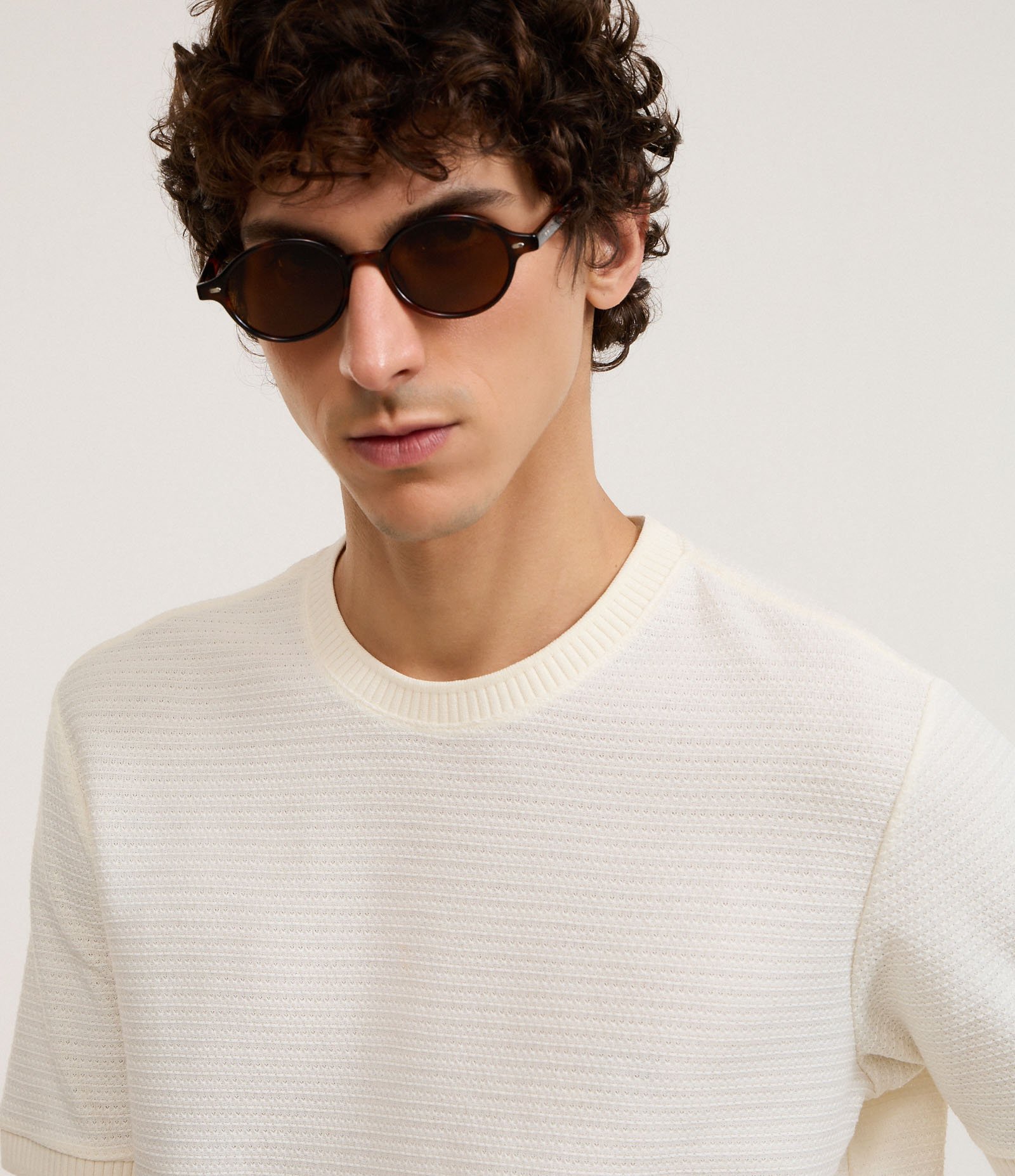 Camiseta Texturizada com Algodão e Gola Redonda Branco 4
