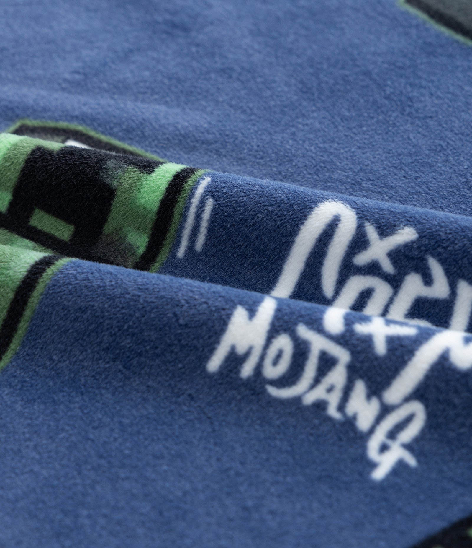 Pijama Infantil em Plush com Estampa Minecraft – Tam 5 a 14 Anos Azul 10