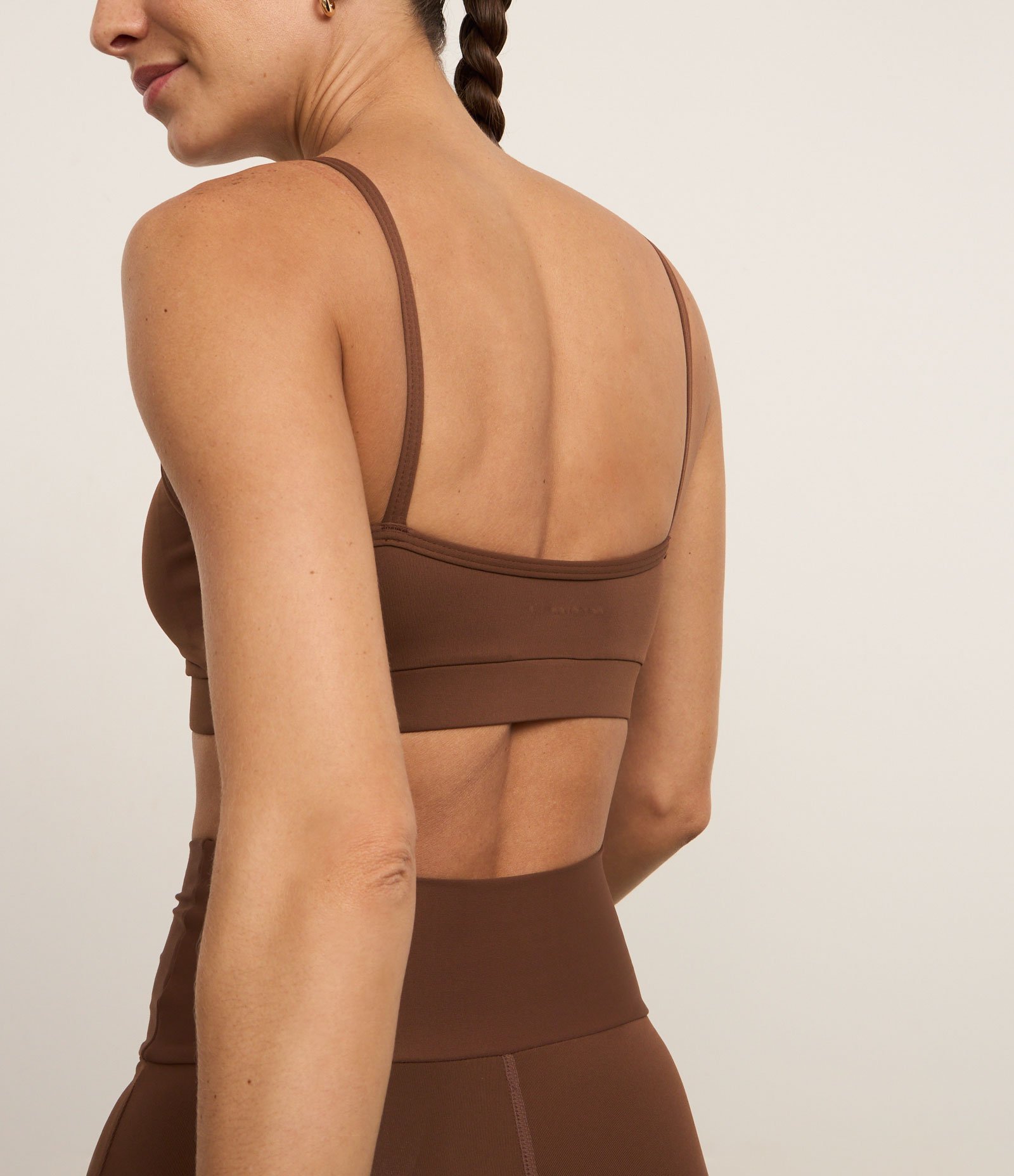 Top Bojo Esportivo em Microfibra com Franzido Frontal Marrom 3