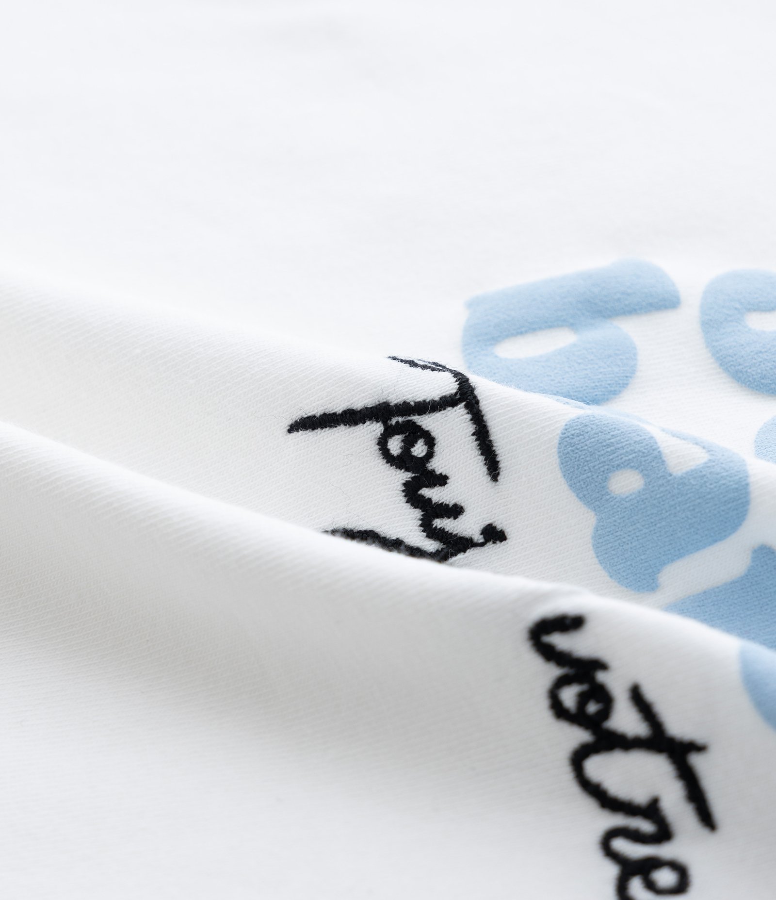 Blusa Infantil Ajustada com Detalhe Contrastante e Lacinho - Tam 5 a 14 Anos Branco 3