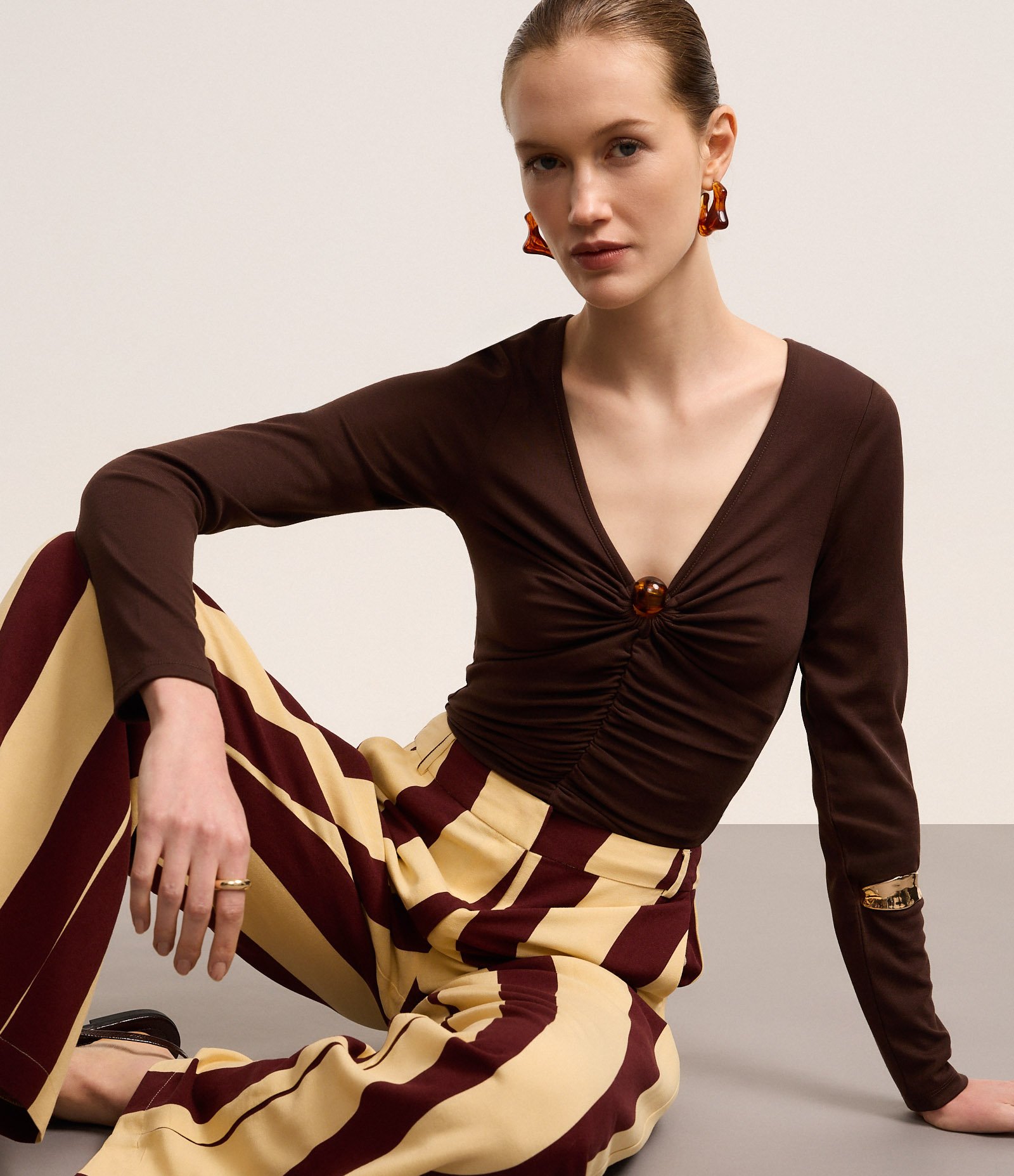 Calça Pantalona Listrada em Viscolinho Bicolor Bicolor 3