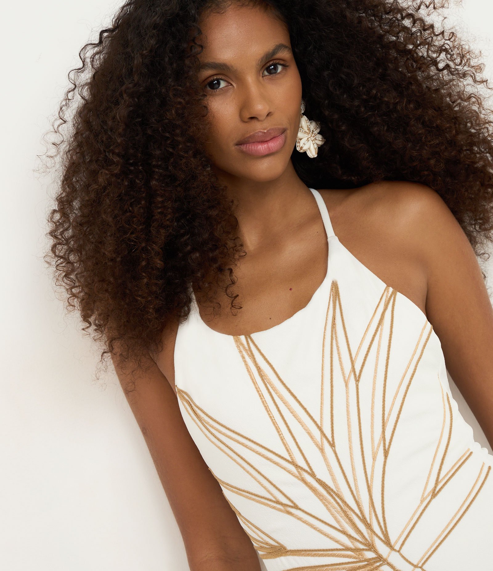 Maiô em Microfibra com Bordado de Folha de Buriti Branco 3