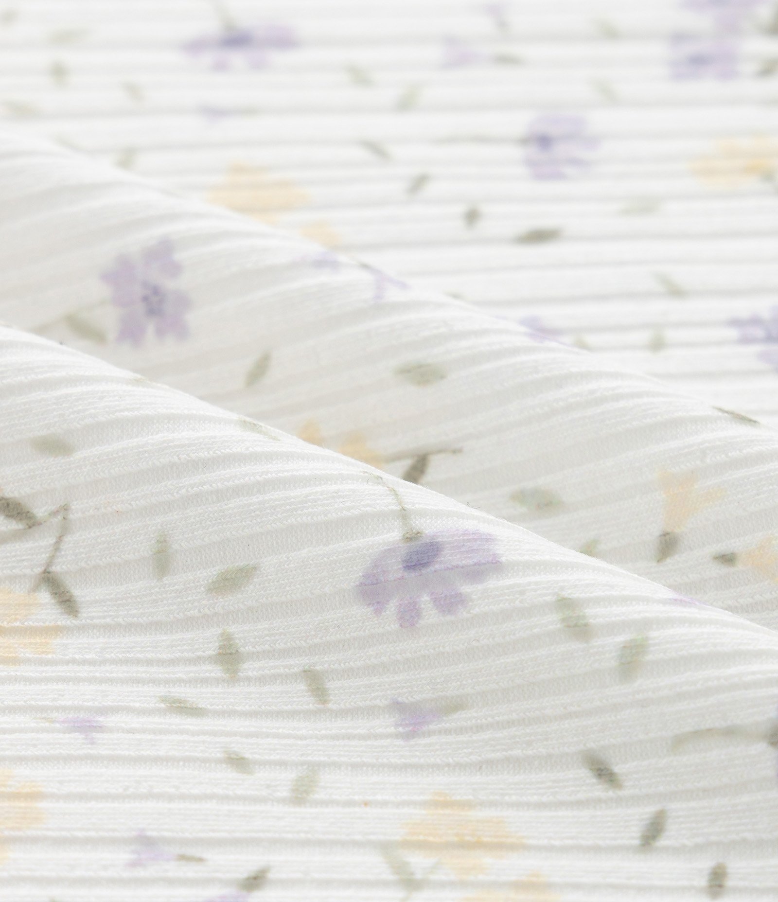 Camiseta Regular Infantil com Estampa Floral Canelada - Tam 5 a 14 Anos Bege 4