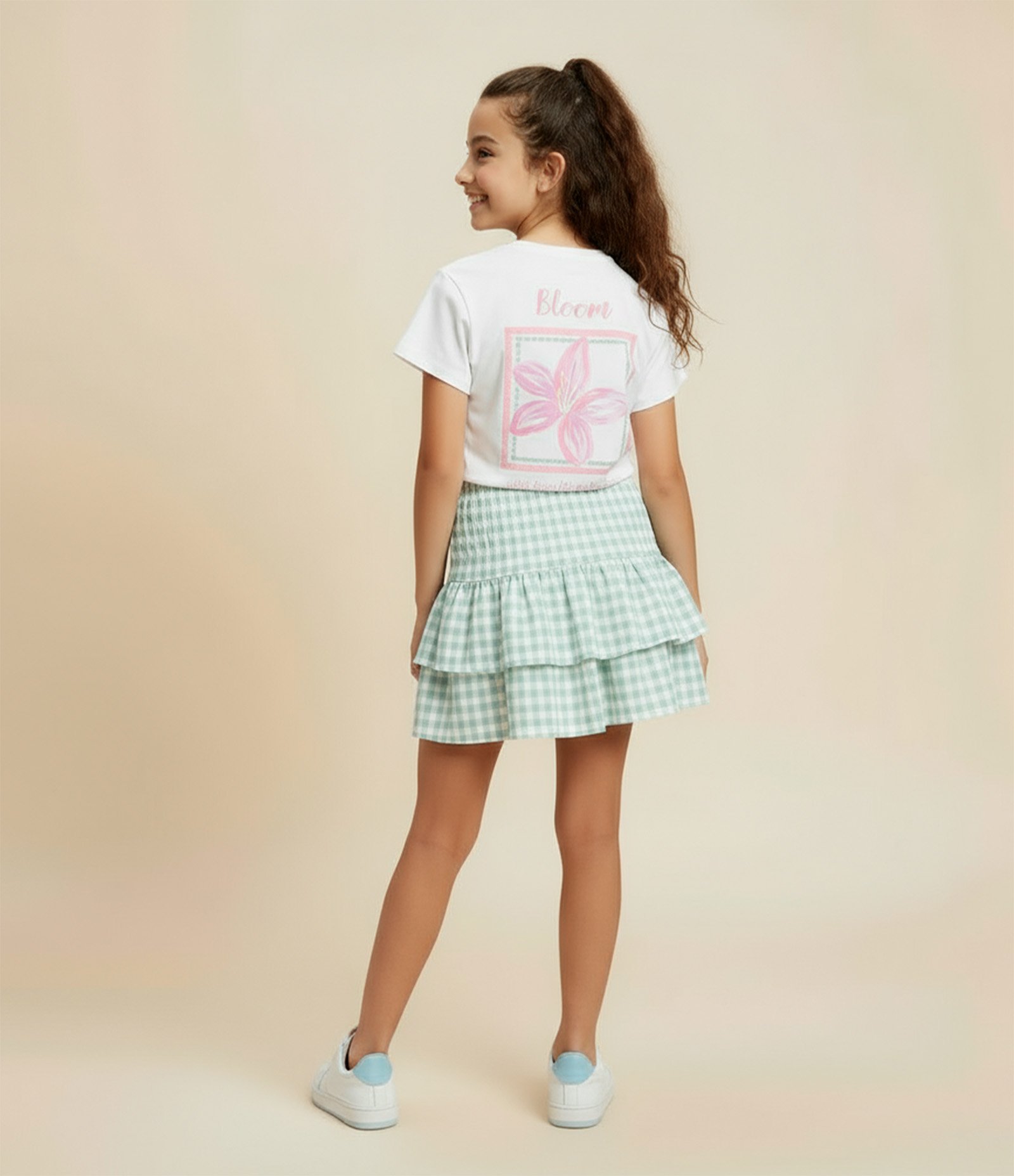 Camiseta Infantil com Estampa Floral - Tam 5 a 14 Anos Branco 1