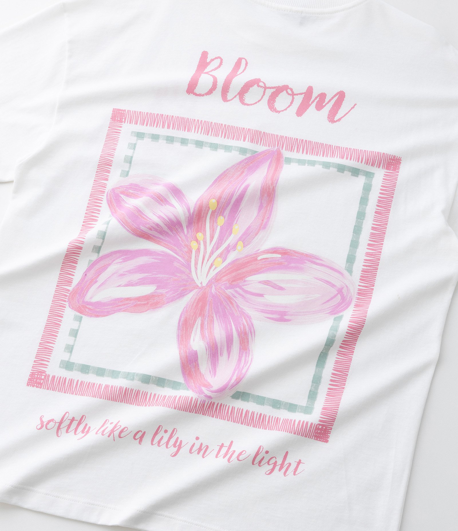 Camiseta Infantil com Estampa Floral - Tam 5 a 14 Anos Branco 7