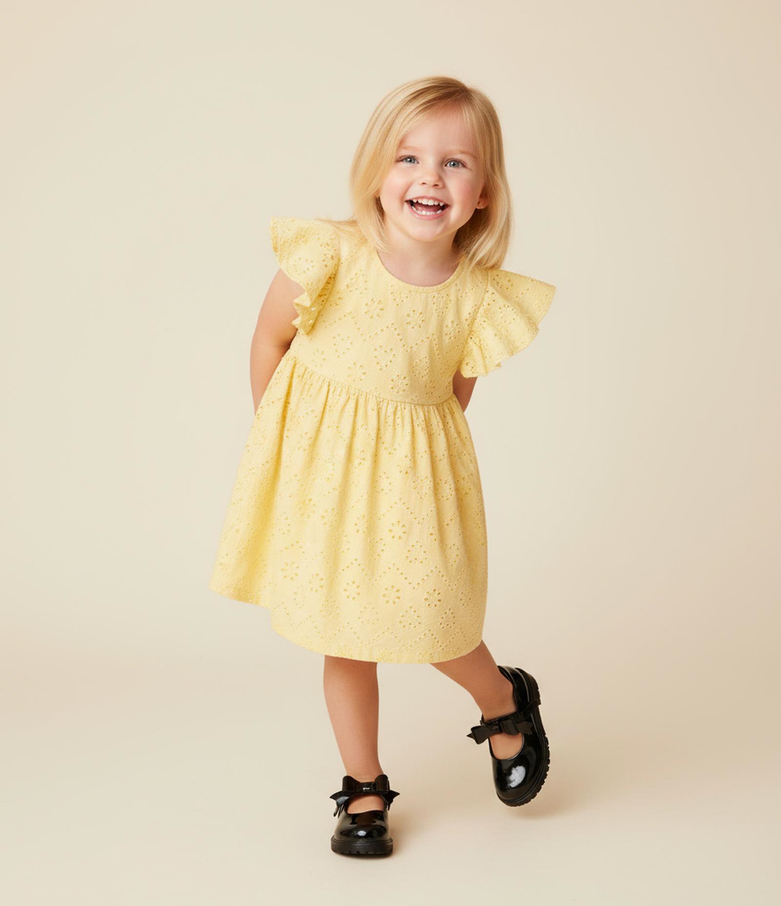 Vestido Infantil em Broderie com Detalhe Gota - Tam 1 a 6 Anos Amarelo 1