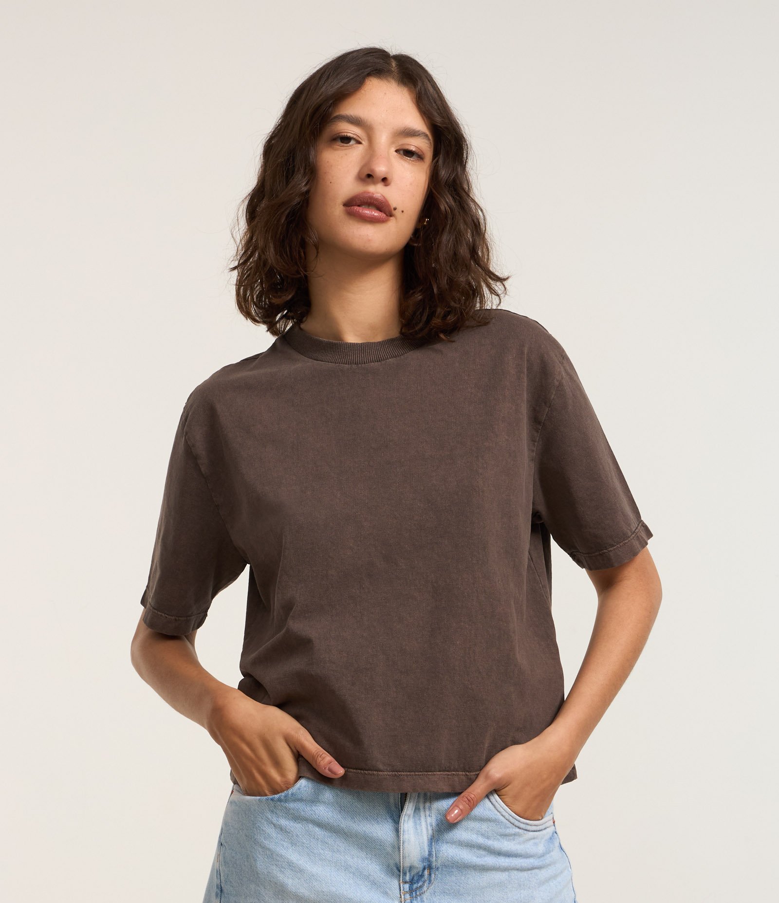 Camiseta em Algodão com Efeito Lavado Marrom 1