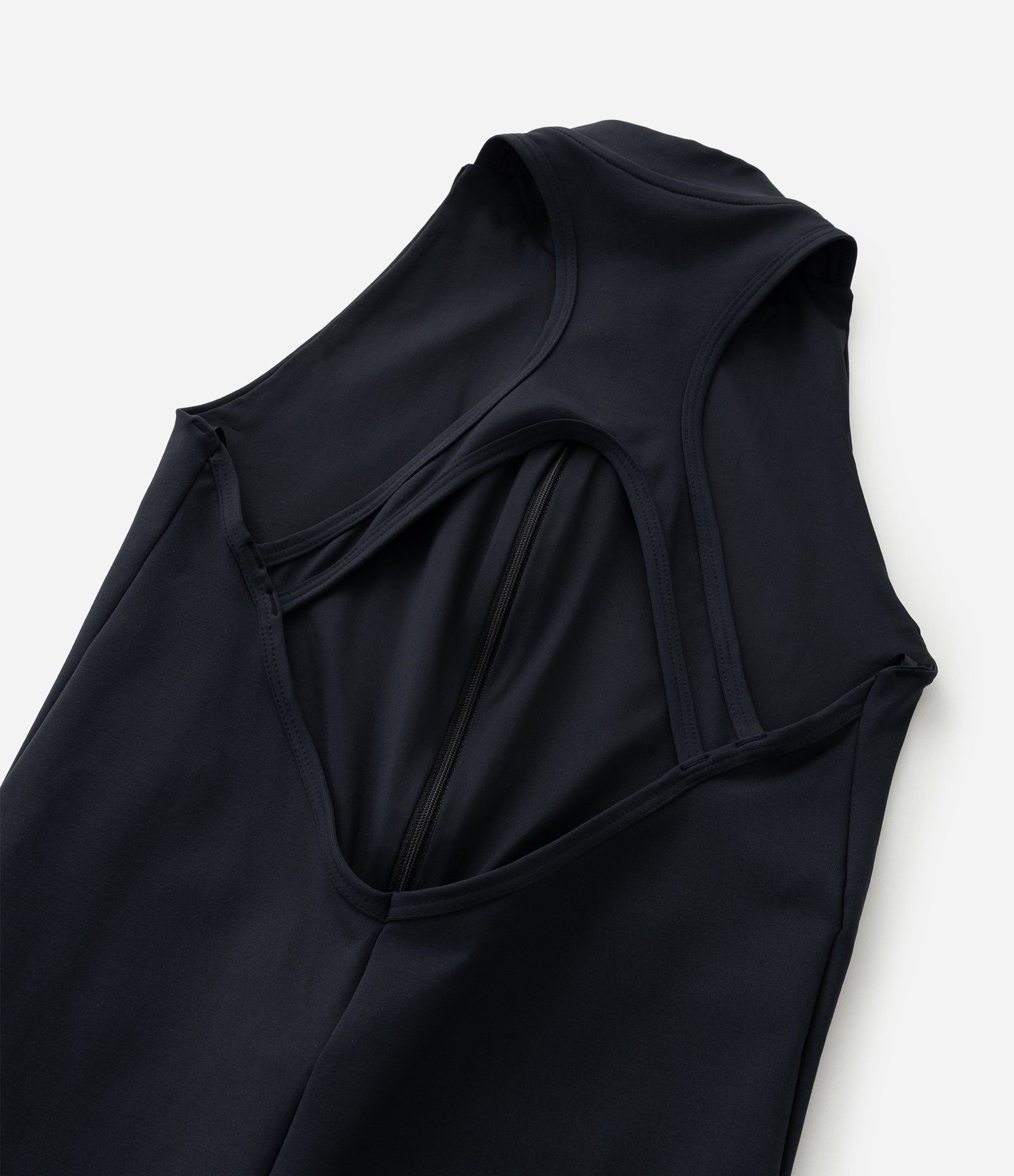 Macaquinho Esportivo em Poliamida com Zíper Frontal e Detalhe Costas Preto 9