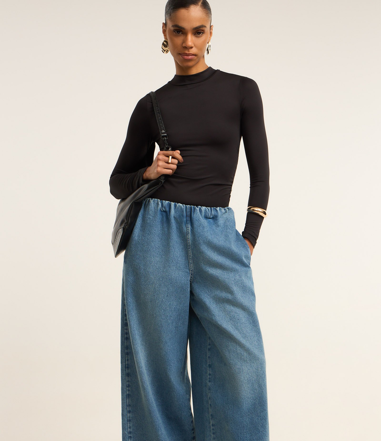 Calça Super Wide Leg em Jeans com Cós Drapeado e Elástico Interno Azul 3