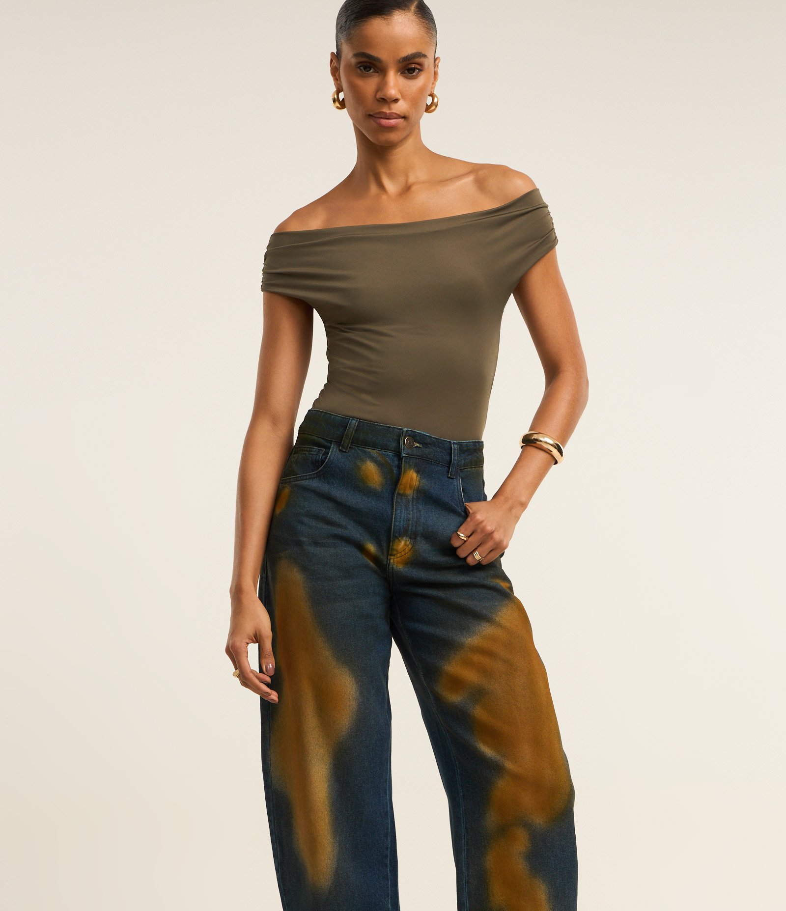 Calça Reta em Jeans Manchado Azul 4