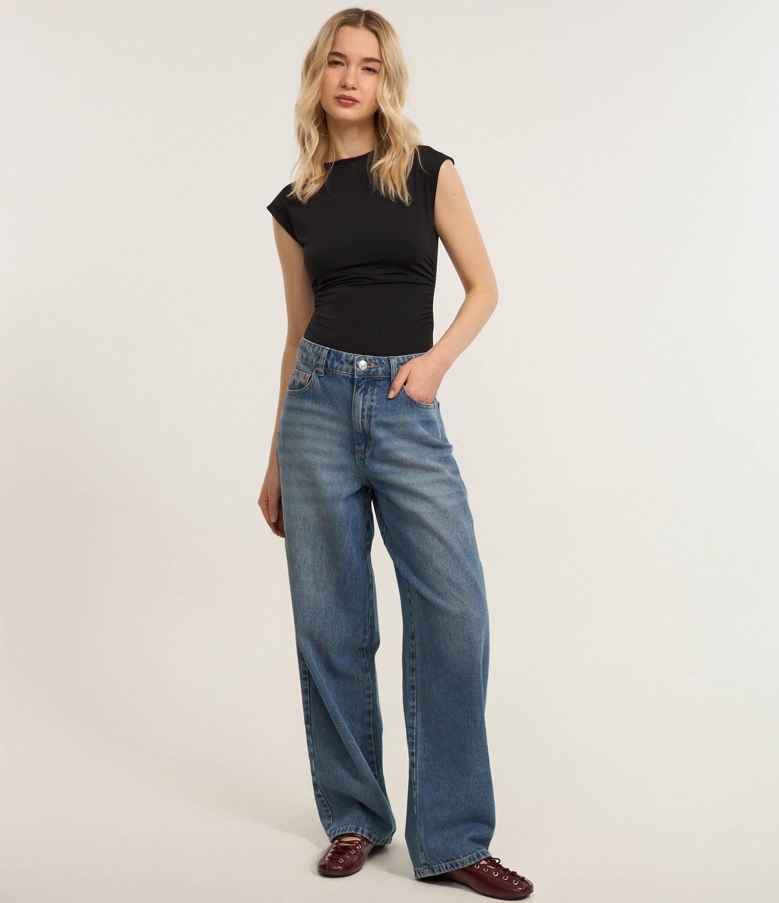 Body Básico em Microfibra com Decote Redondo Preto 2