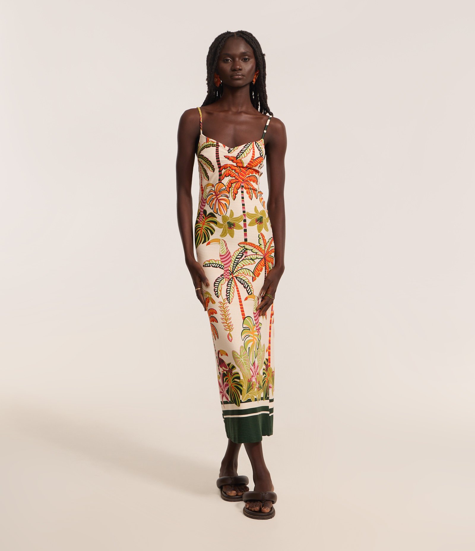 Vestido Midi com Puxadinho no Busto e Estampa Tropical Bege 2