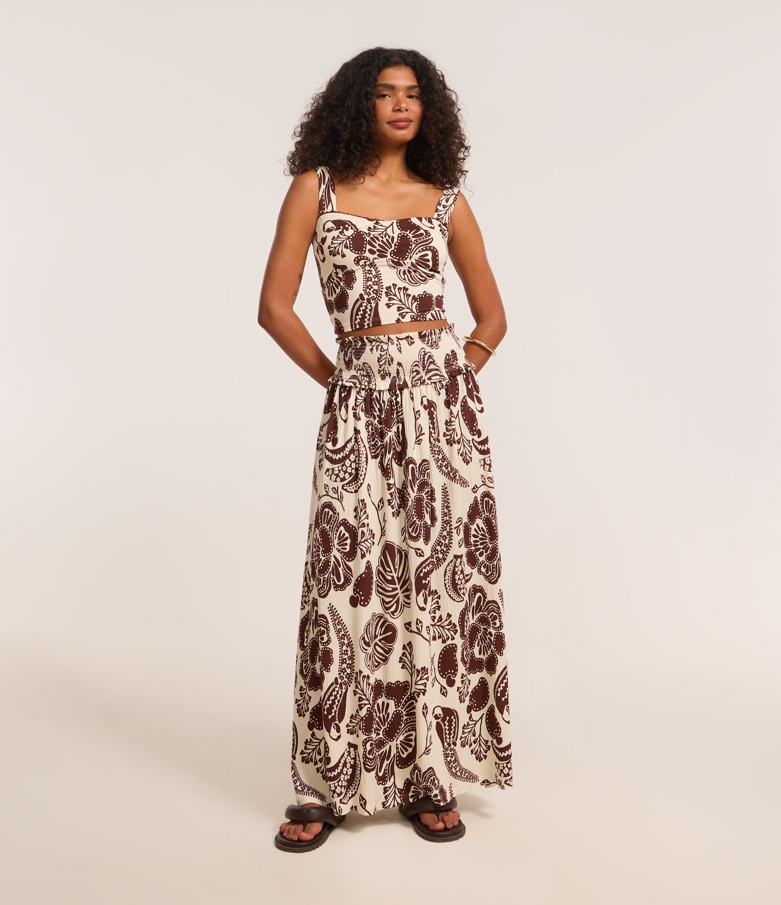 Saia Long Midi Texturizada com Estampa Caju Bicolor e Cós de Lastex Off White 1