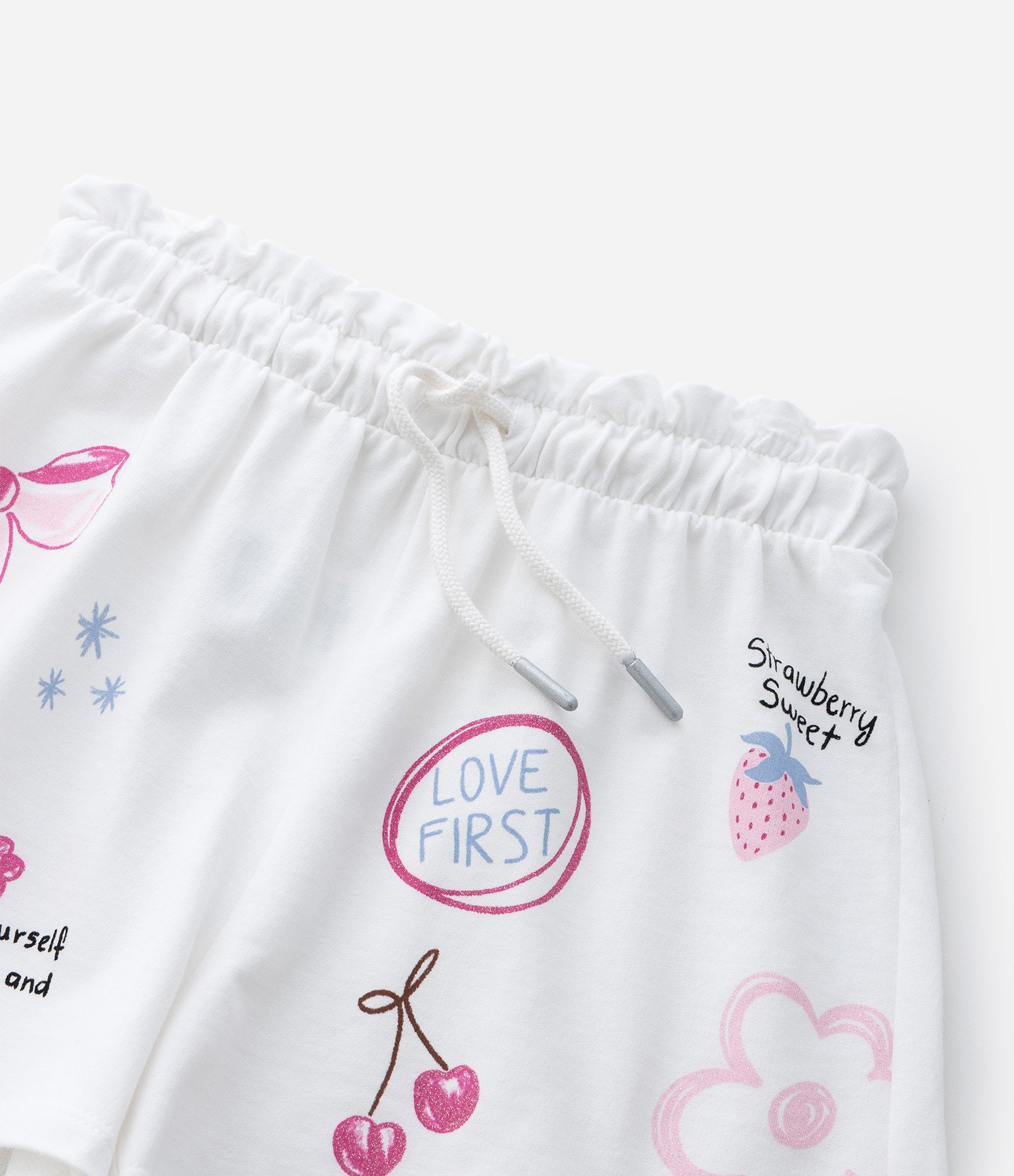 Short Regular Infantil com Estampa de Ícones Sweet Doodles - Tam 5 a 14 Anos Branco 6