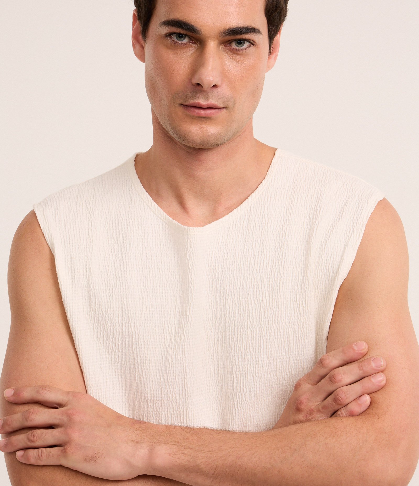 Regata Regular em Tricô com Textura Branco 3