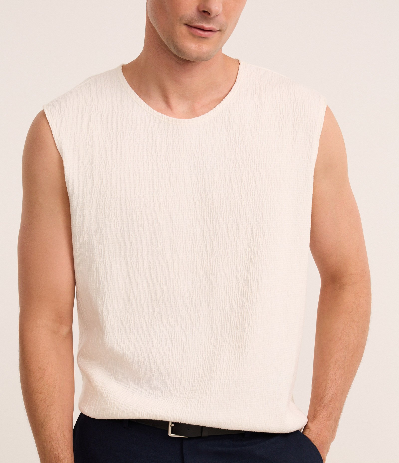 Regata Regular em Tricô com Textura Branco 4