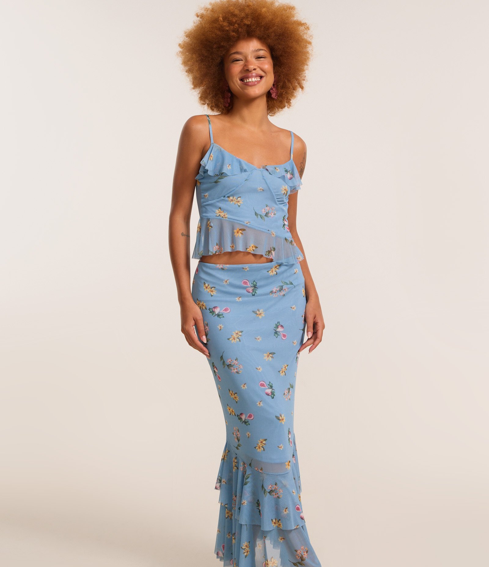 Saia Long Midi com Estampa Floral Liberty e Babado na Barra Azul 2