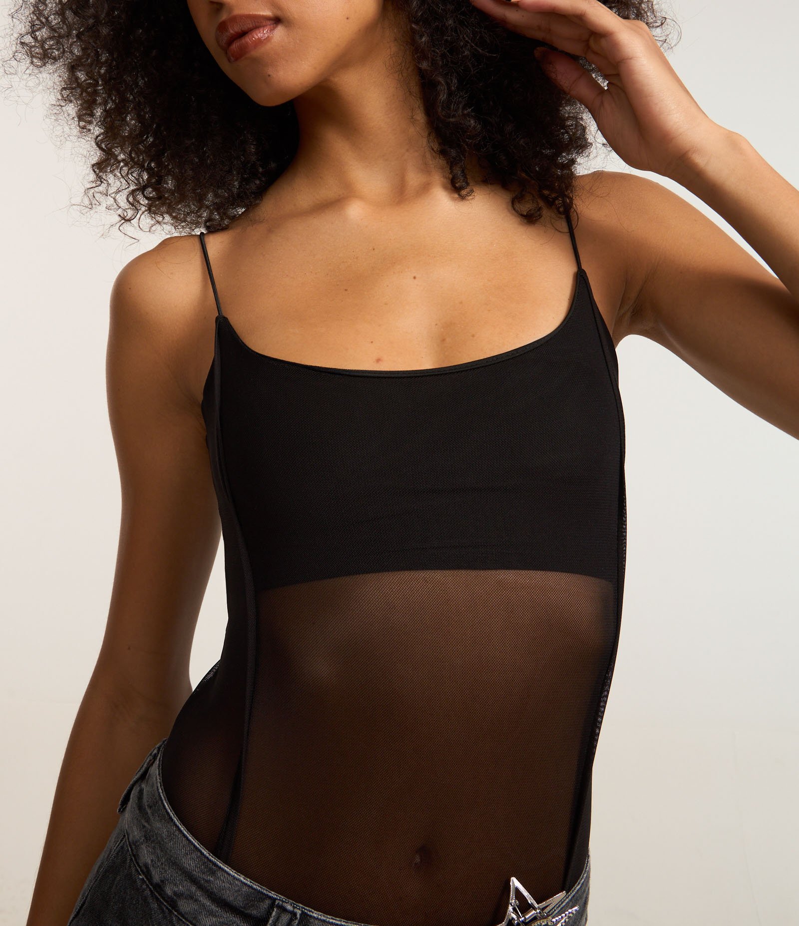 Body em Tule com Recorte e Transparência Preto 3