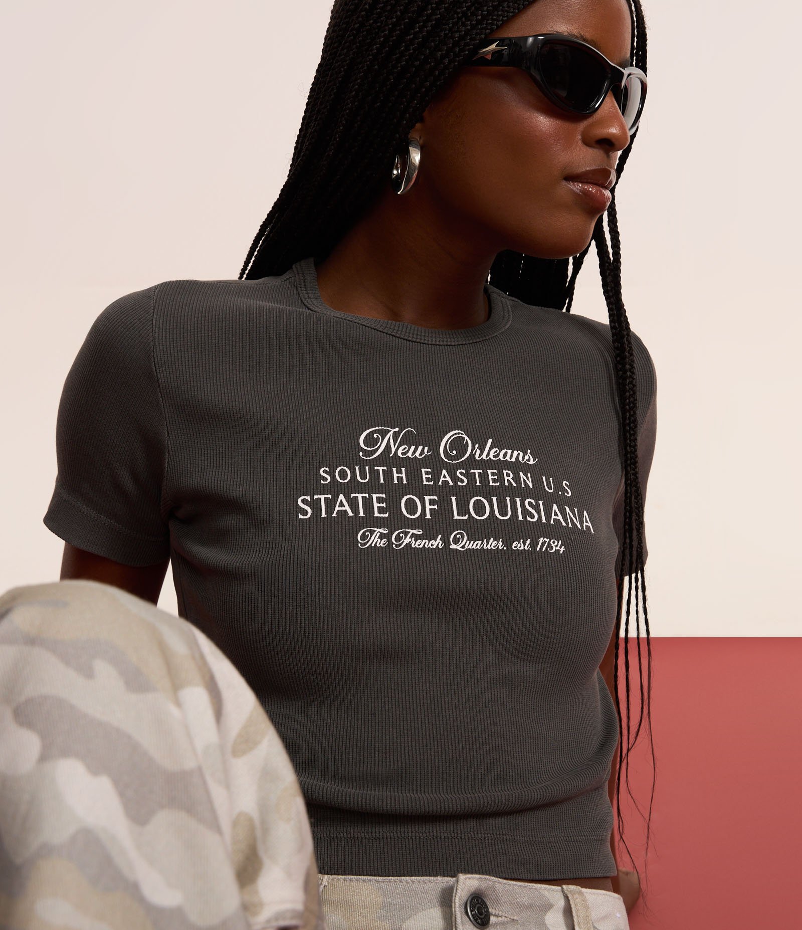 Camiseta New T-Shirt em Ribana com Estampa New Orleans Cinza Escuro 4