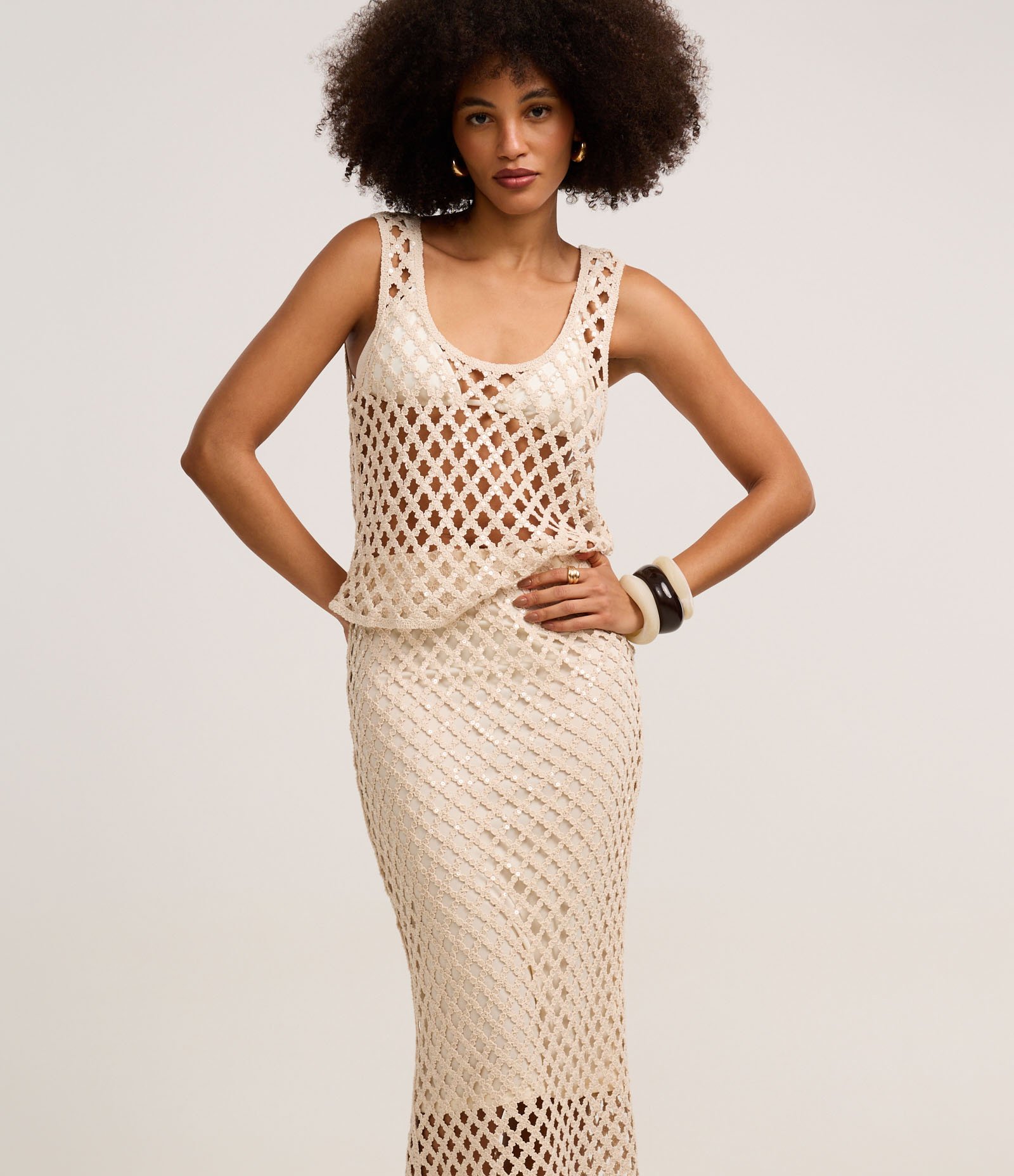 Saia New Midi em Renda de Efeito Crochê com Paetê Bege 2