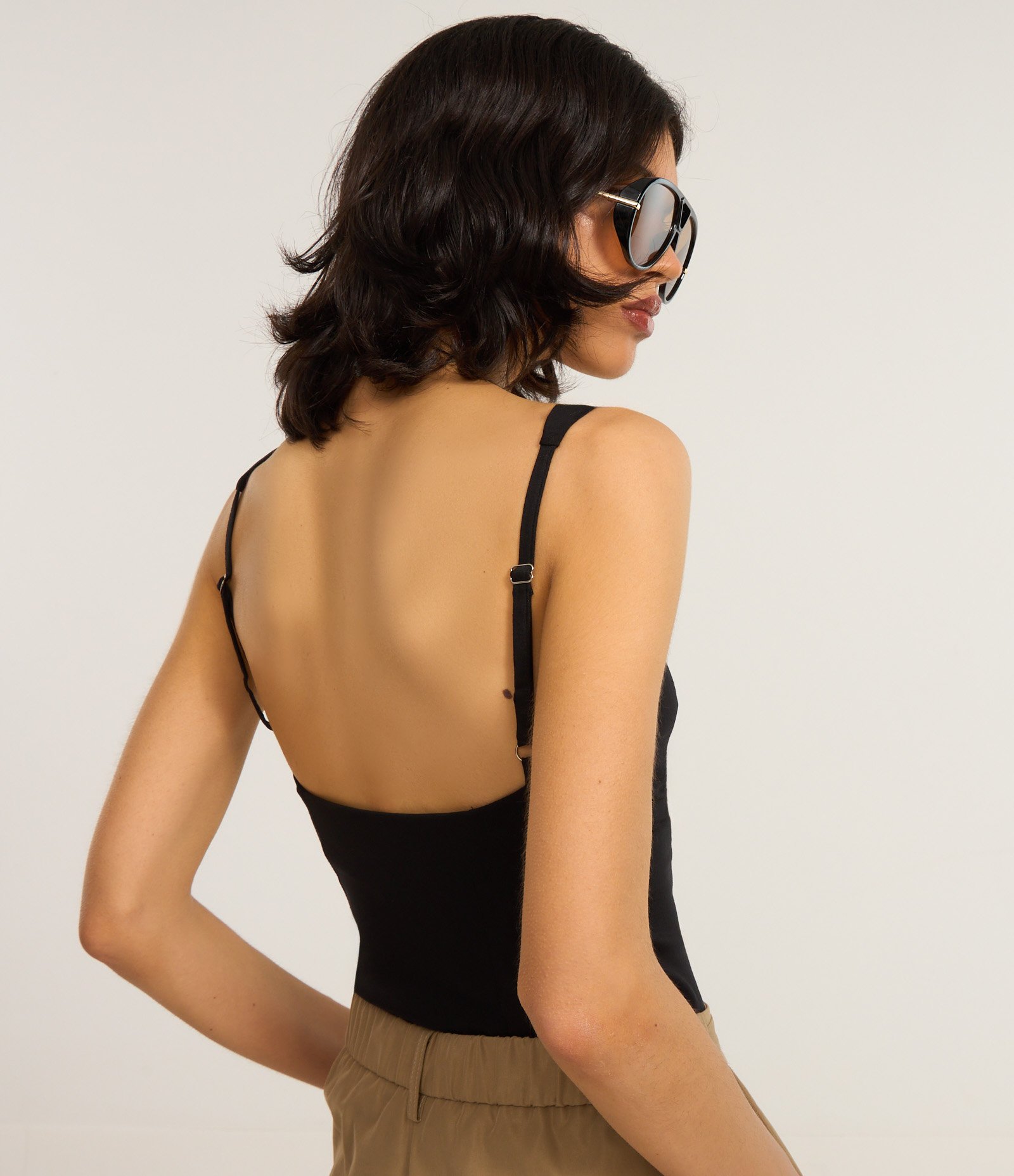 Top Frente Única em Bengaline Preto 5