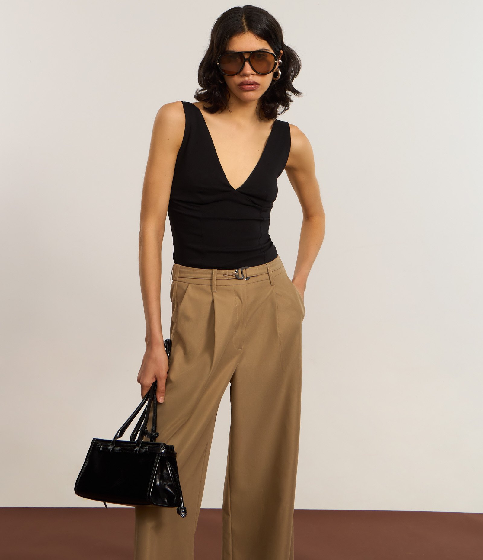 Top Frente Única em Bengaline Preto 6