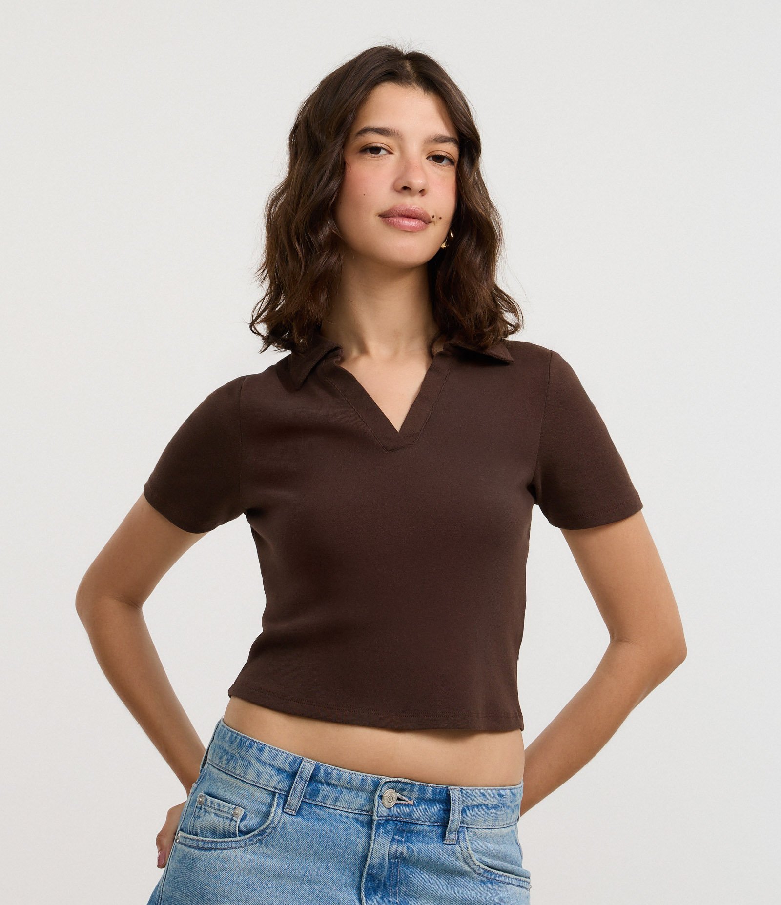 Blusa em Ribana com Gola Polo e Manga Curta Marrom 4