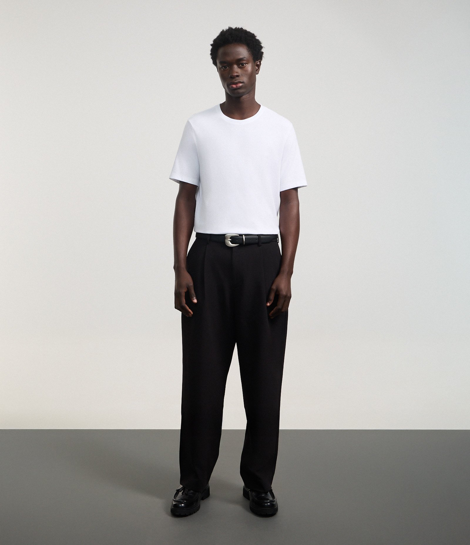 Camiseta Slim em Algodão com Textura Canelada Branco 2