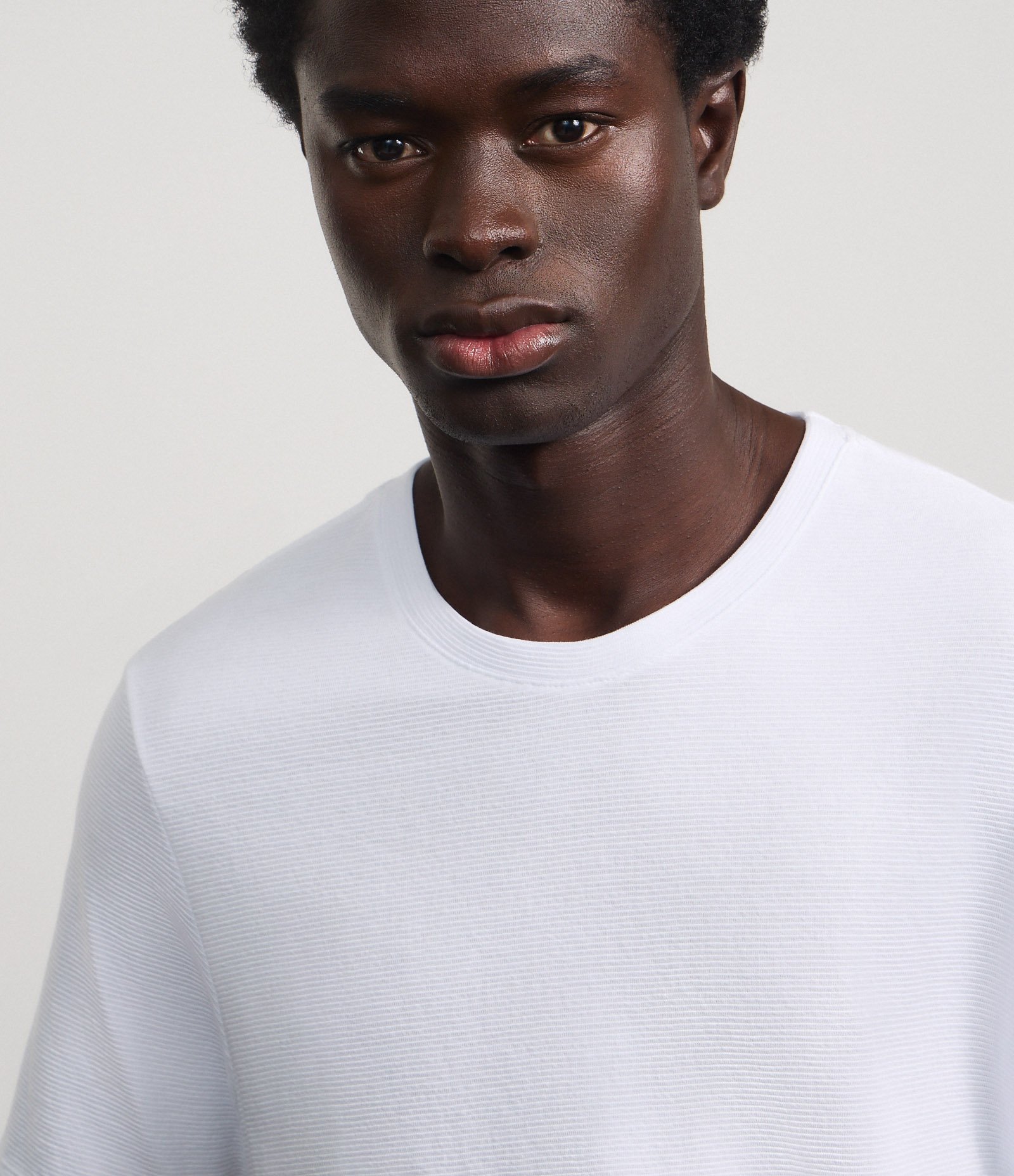Camiseta Slim em Algodão com Textura Canelada Branco 4