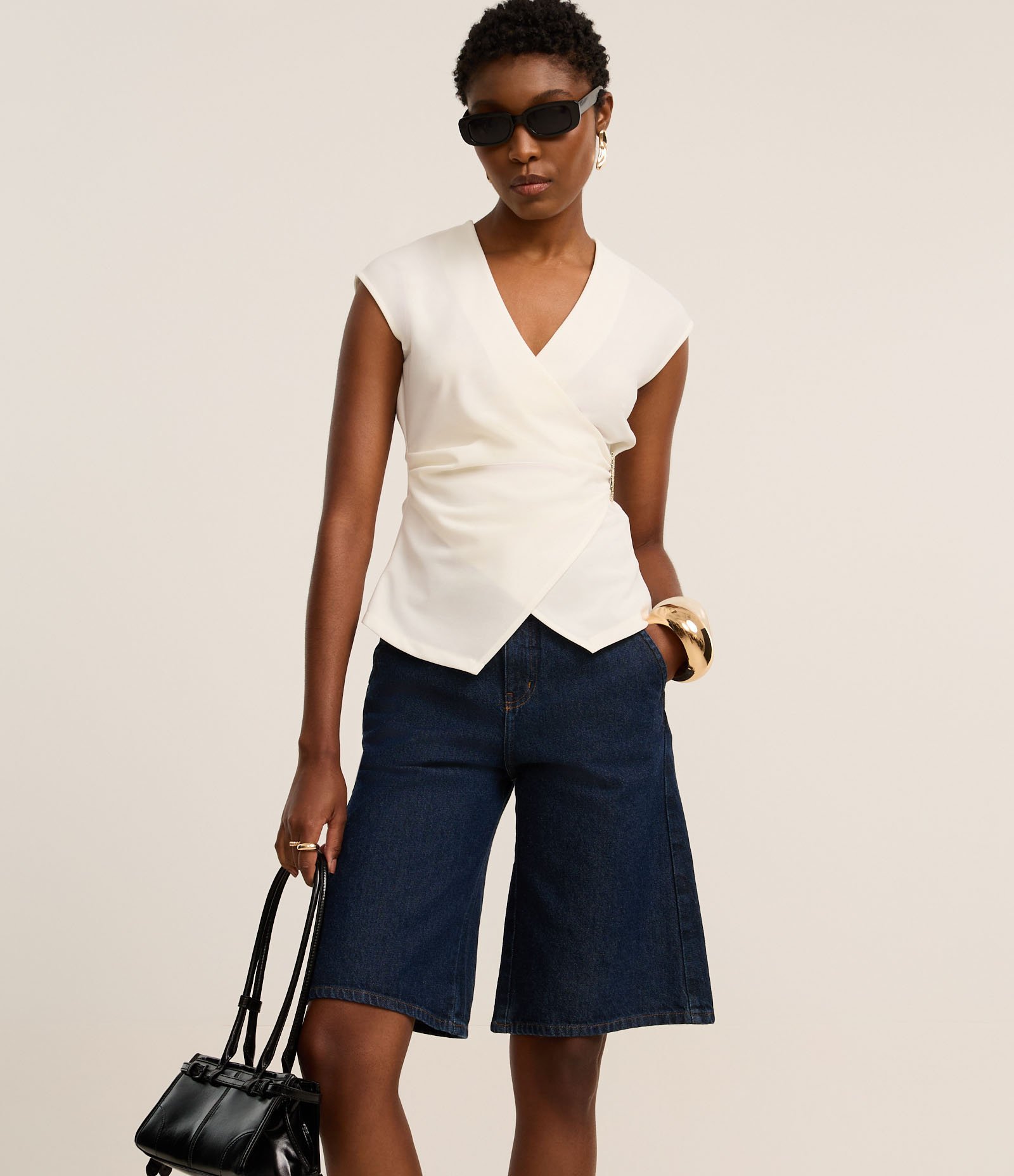 Bermuda Jorts em Jeans Raw com Cós Alfaiatado Escuro 2