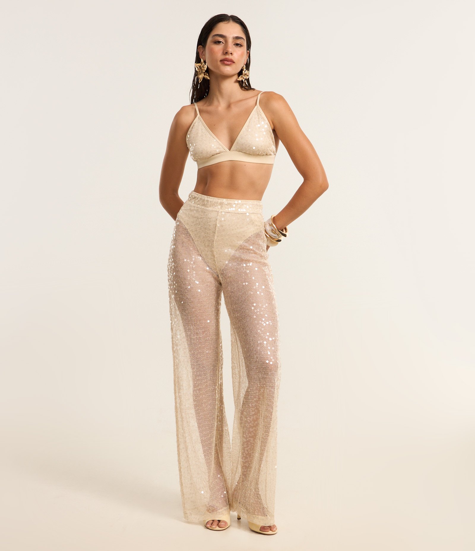 Calça Pantalona com Paetê Dourado 1