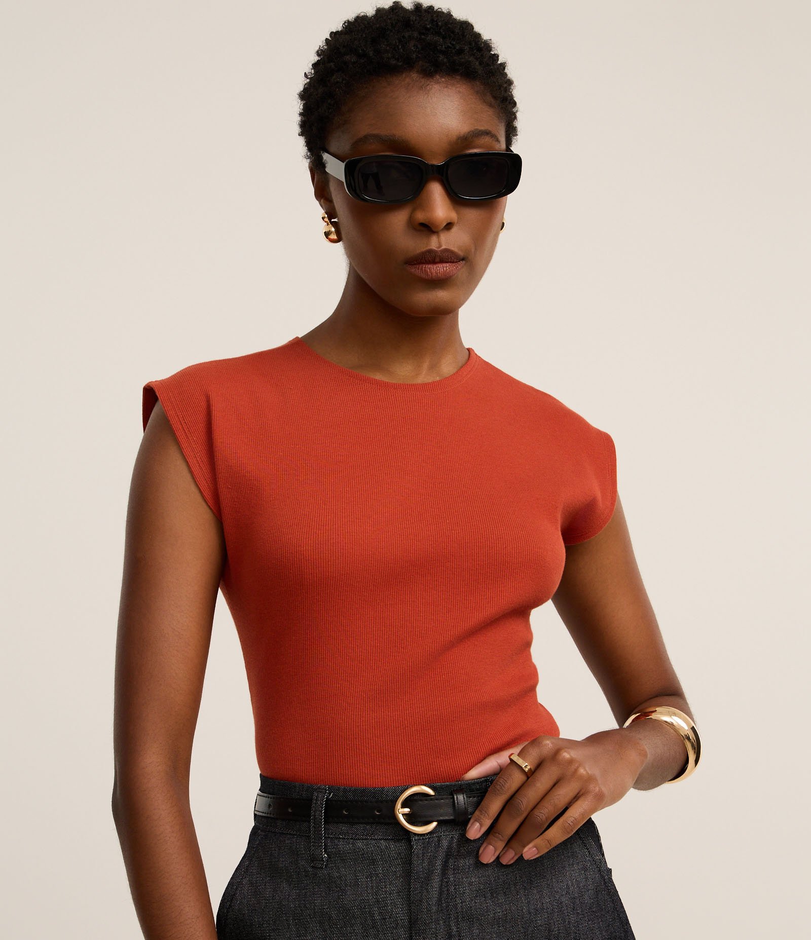 Blusa Canelada em Ribana com Manga Sem Cava Terracota 1