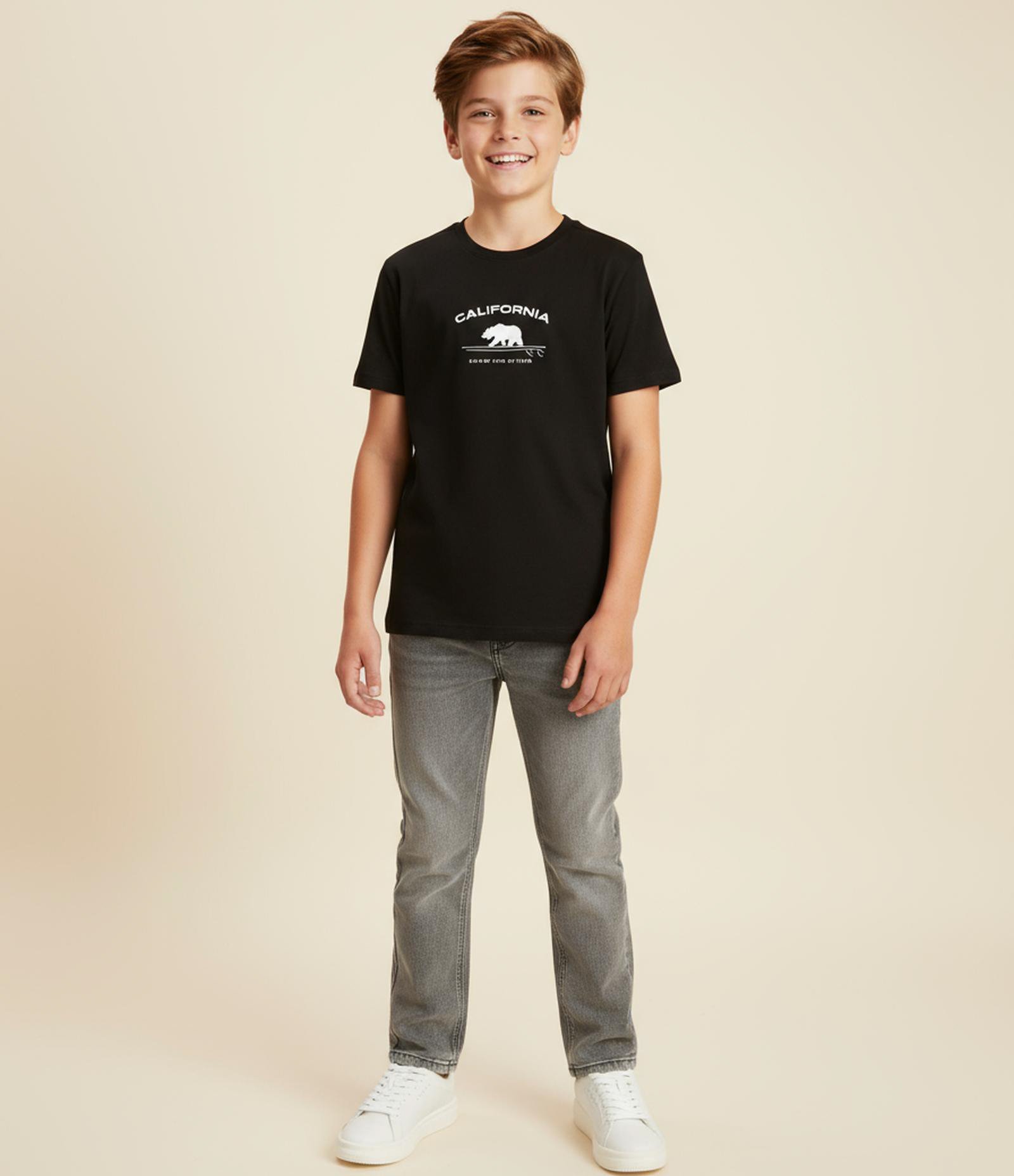 Camiseta Infantil com Estampa Urso California - Tam 5 a 14 Anos Preto 1
