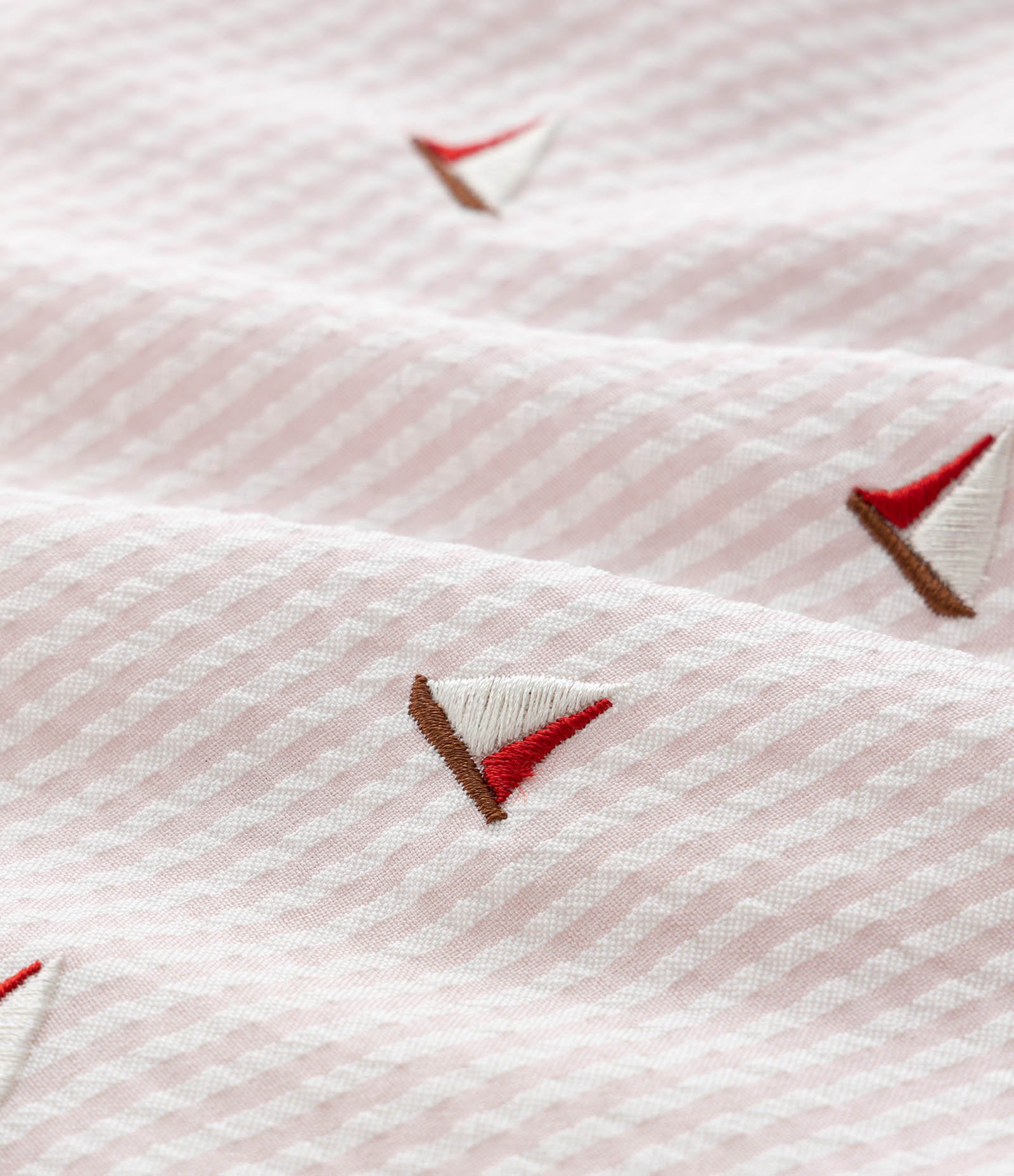 Bermuda de Praia em Microfibra com Barco Bordado e Listras Rosa 8