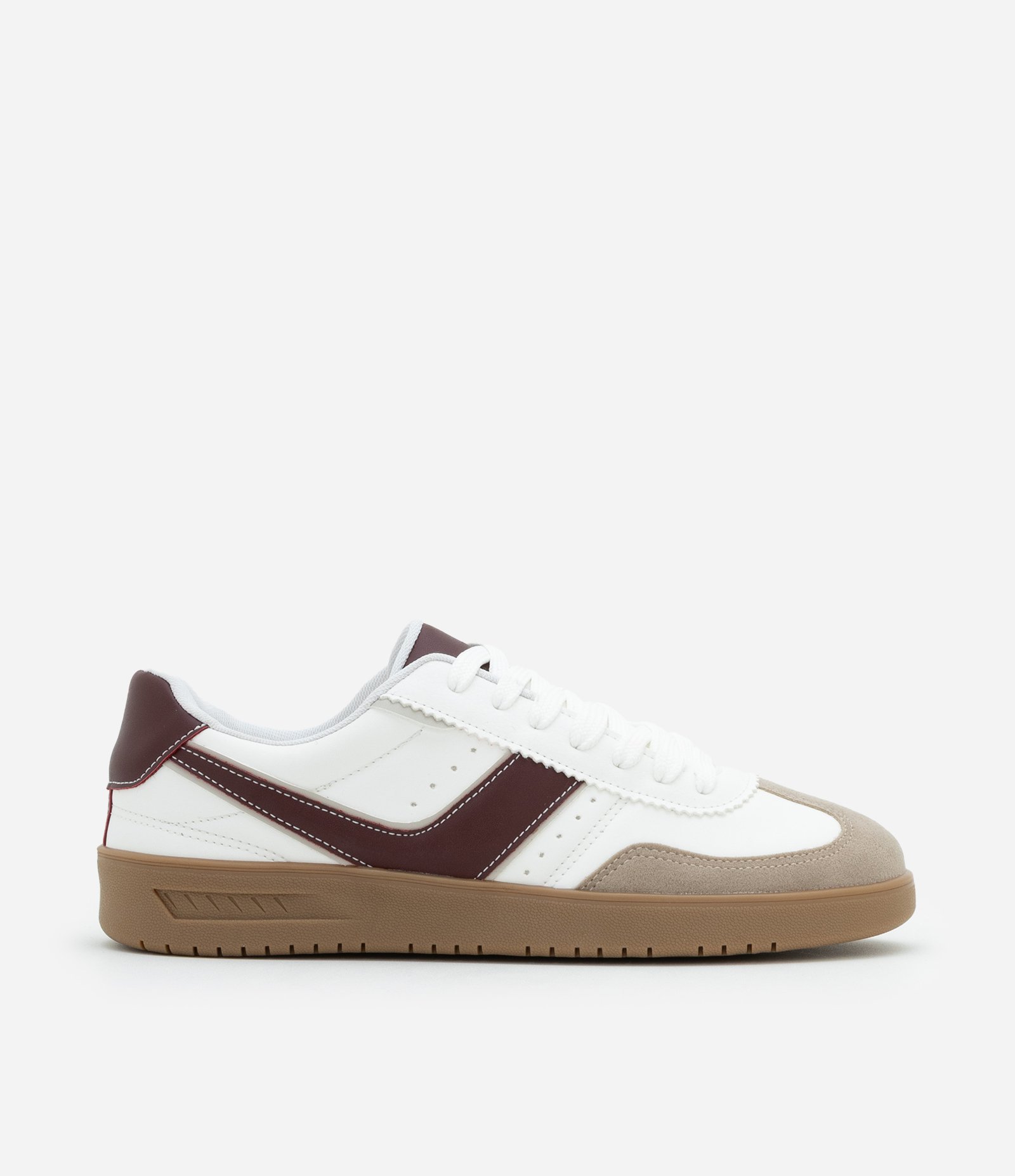 Tênis Chuteira com Recortes Contrastantes Branco/Marrom/Bordô 1