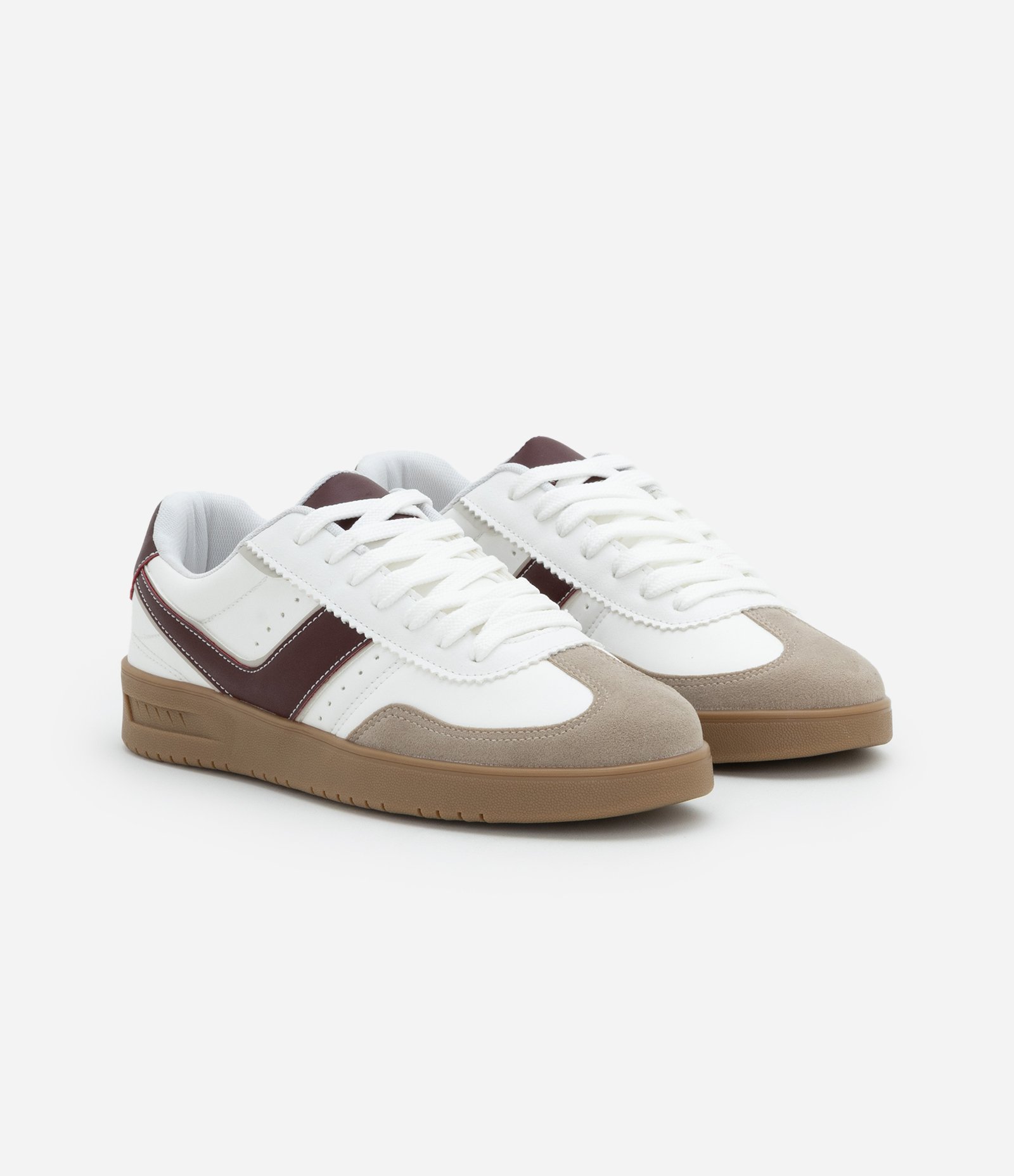 Tênis Chuteira com Recortes Contrastantes Branco/Marrom/Bordô 3