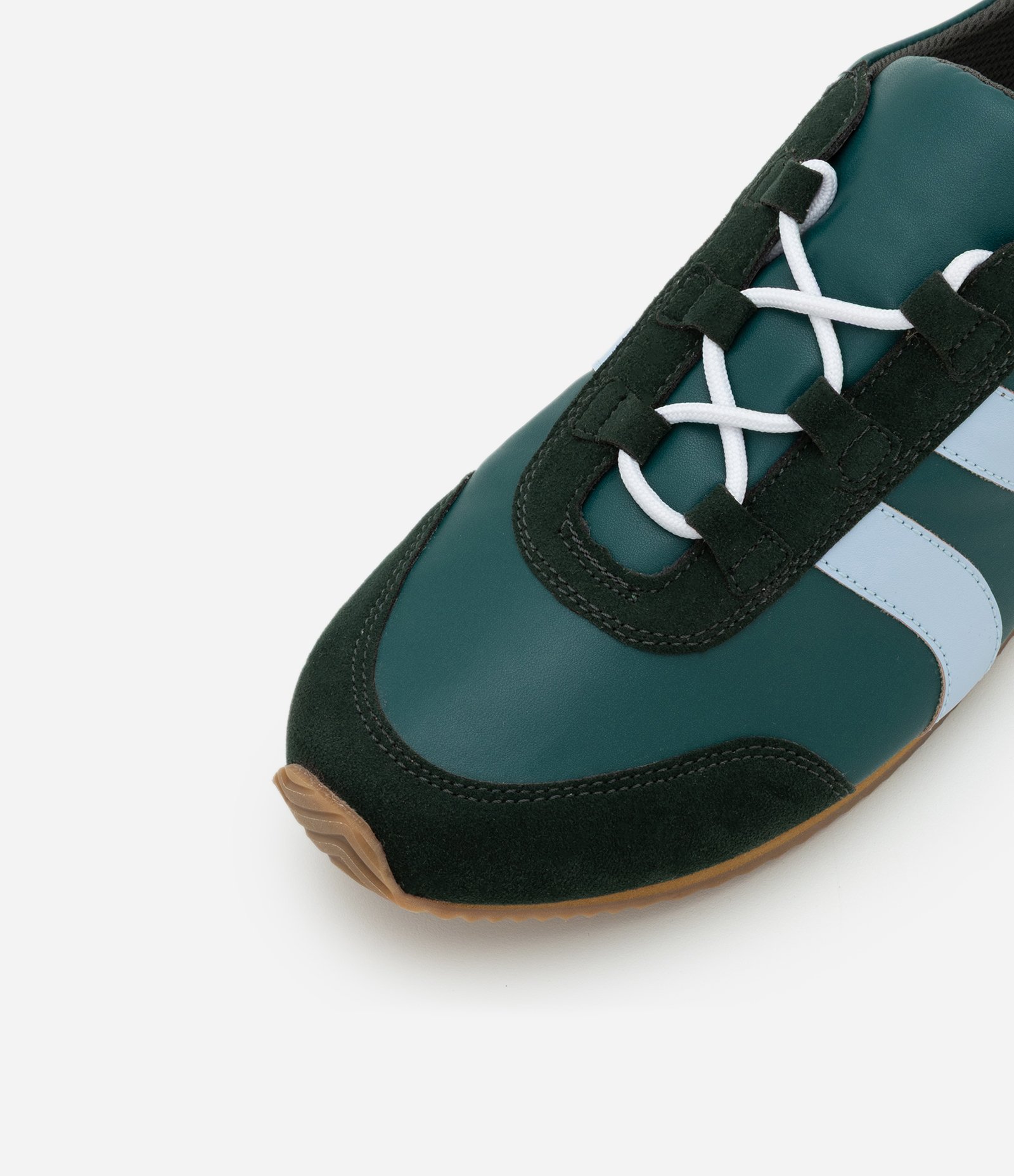 Tênis Chuteira Sneakerina com Recortes Contrastantes Verde 5