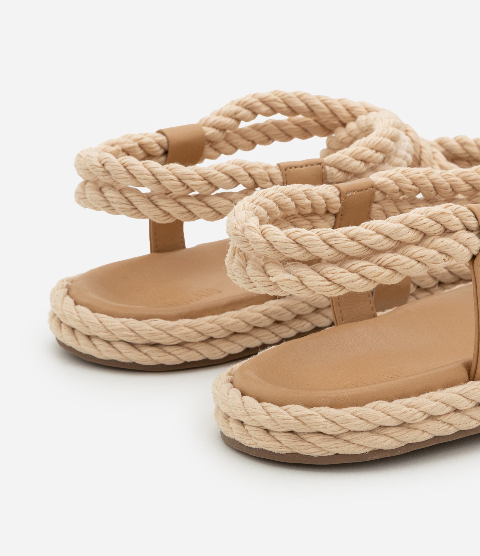 Sandália Rasteira com Tiras de Cordas Bege 5